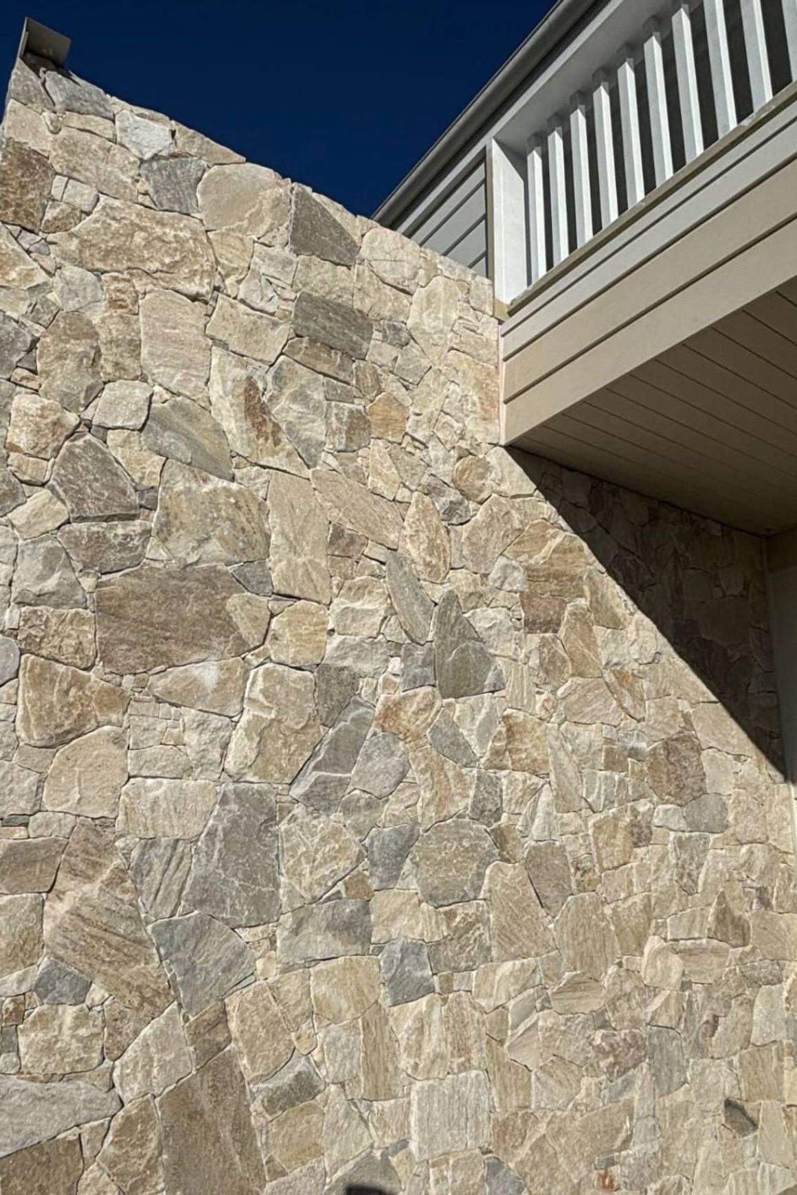 Loose Random Tulum Wall Cladding