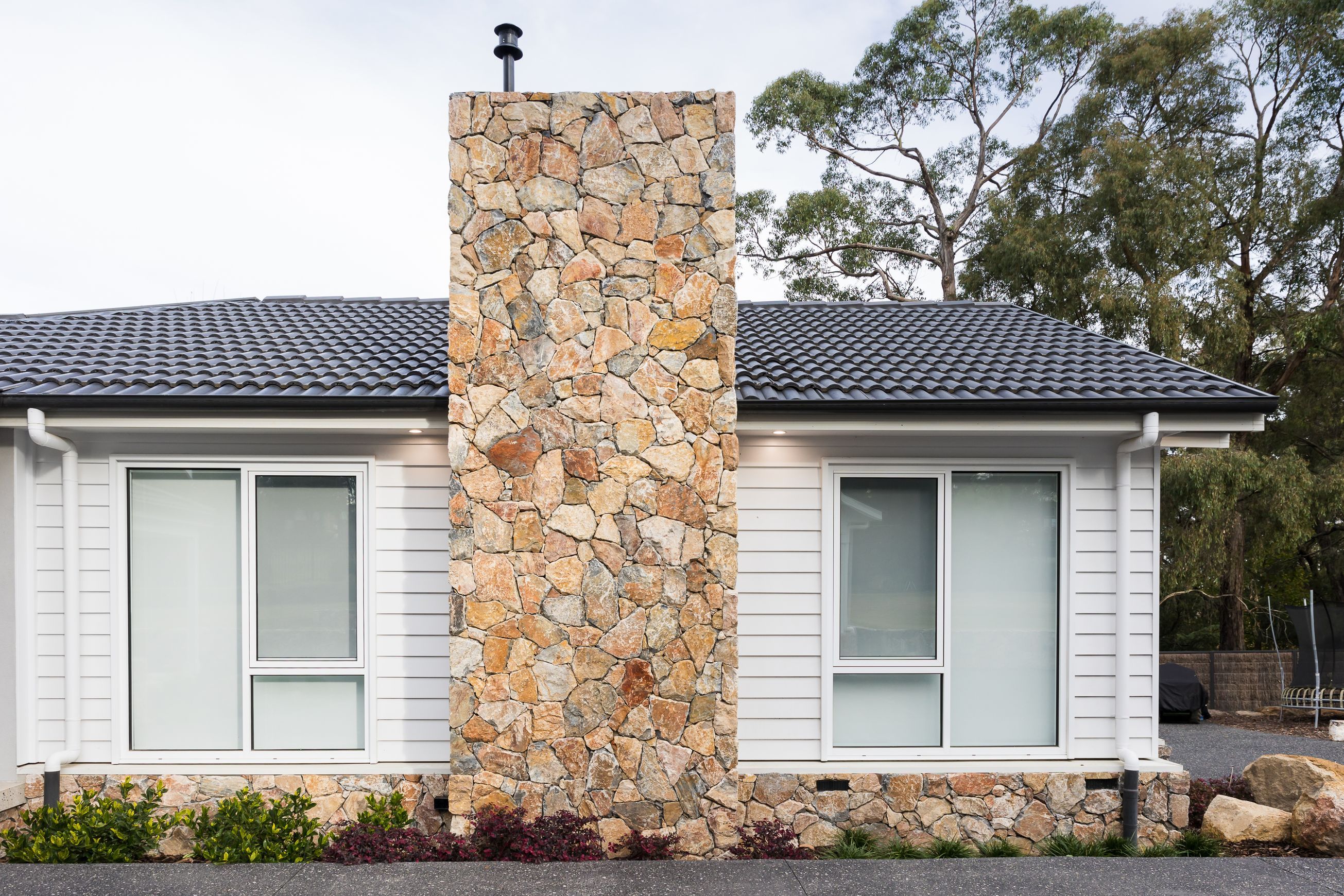 Loose Random Uluru Wall Cladding