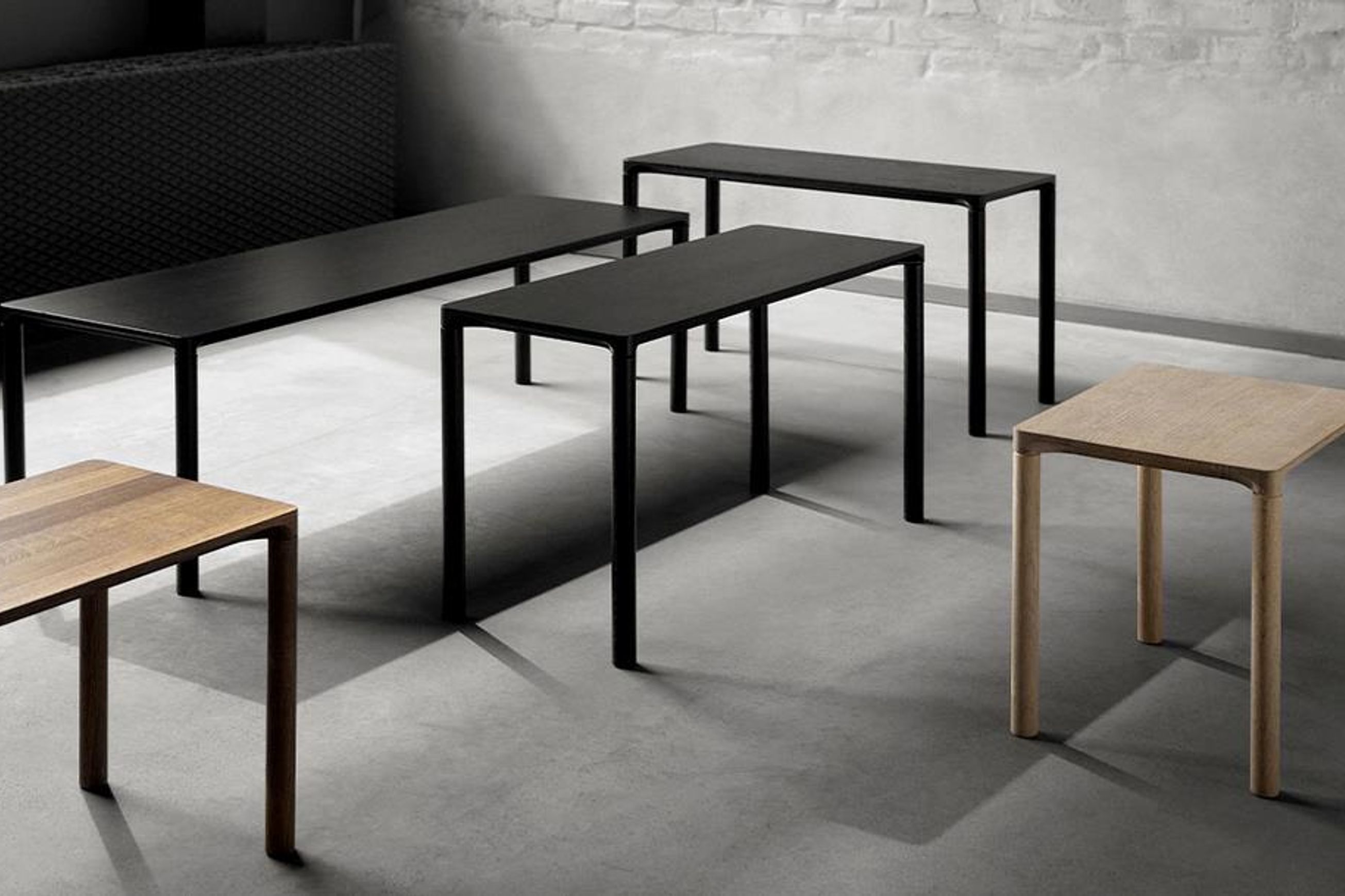 Piloti Table Model 6715 by Fredericia