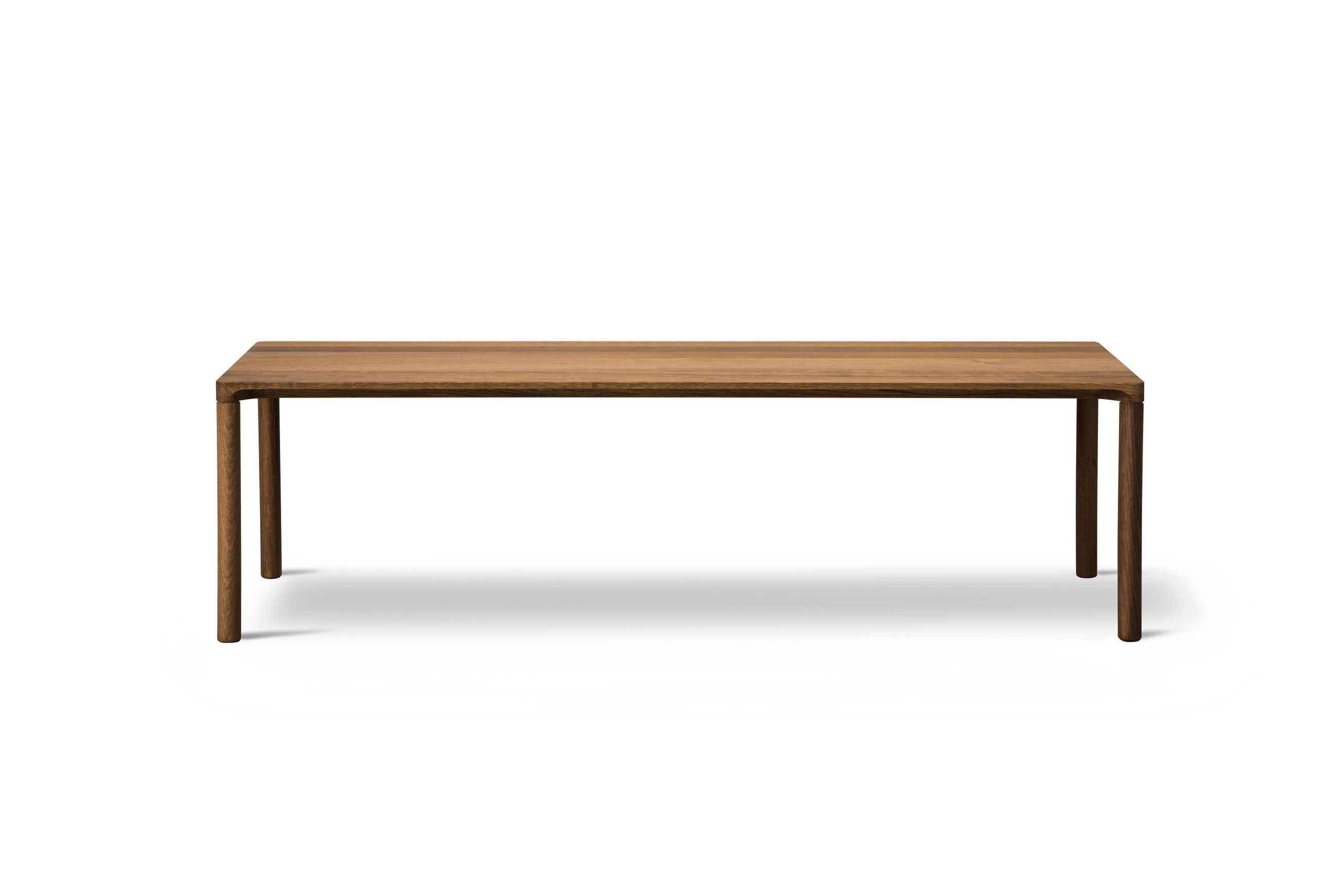 Piloti Table Model 6715 by Fredericia