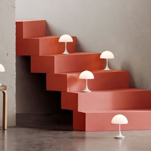 Panthella Portable table lamp BY Louis Poulsen