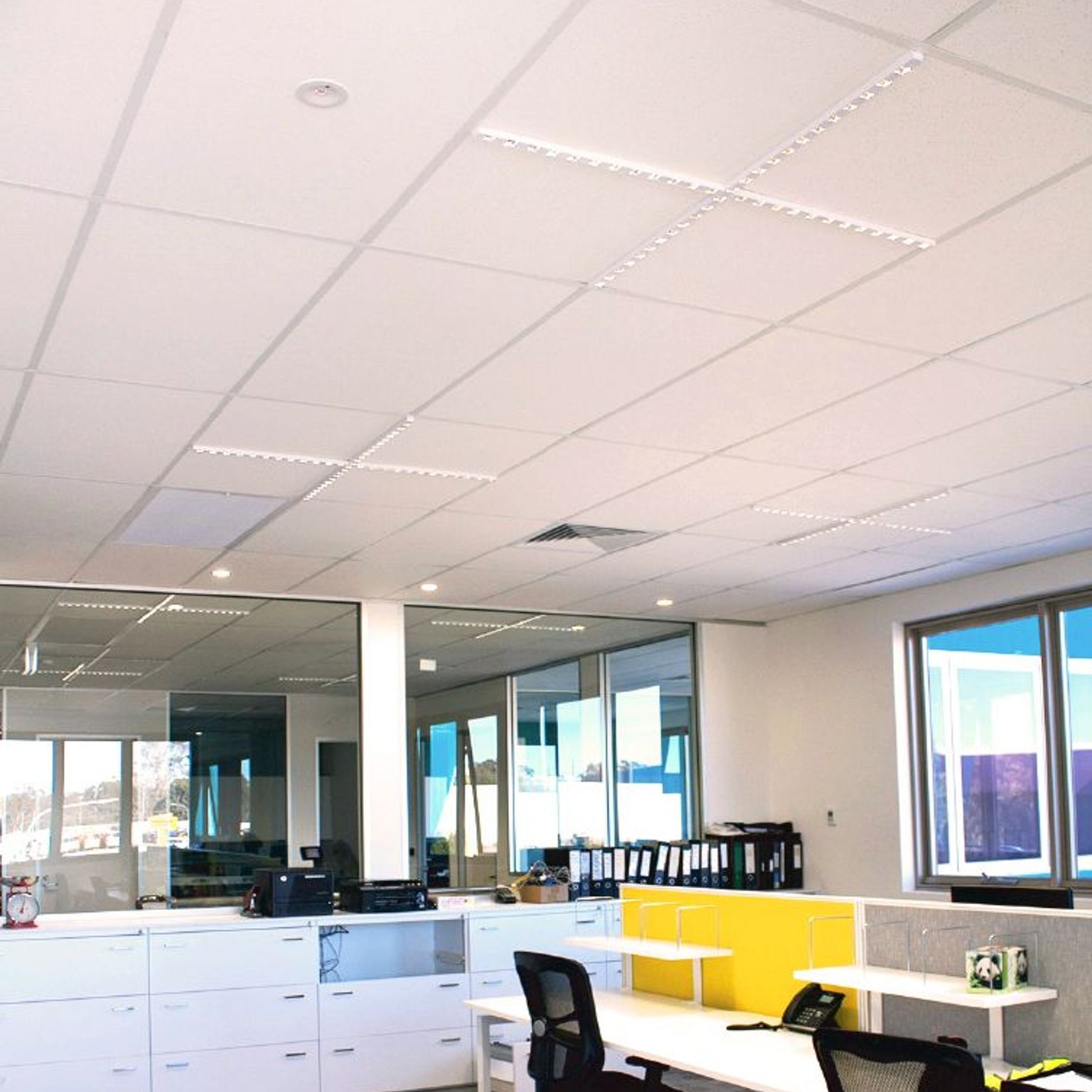 Gridlux (LED Chrome Optic) Lighting Rail