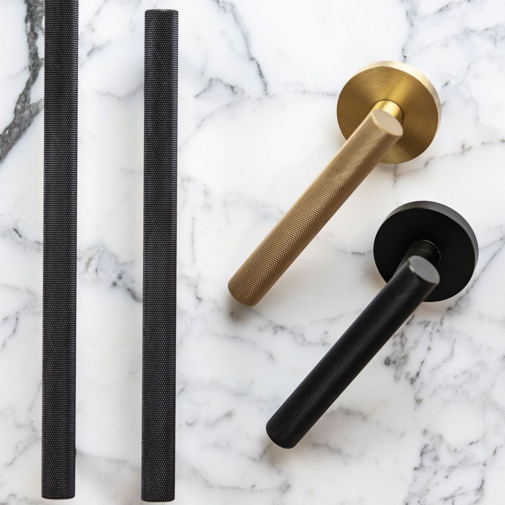 Atelier Door Lever With Latch - Matt Black