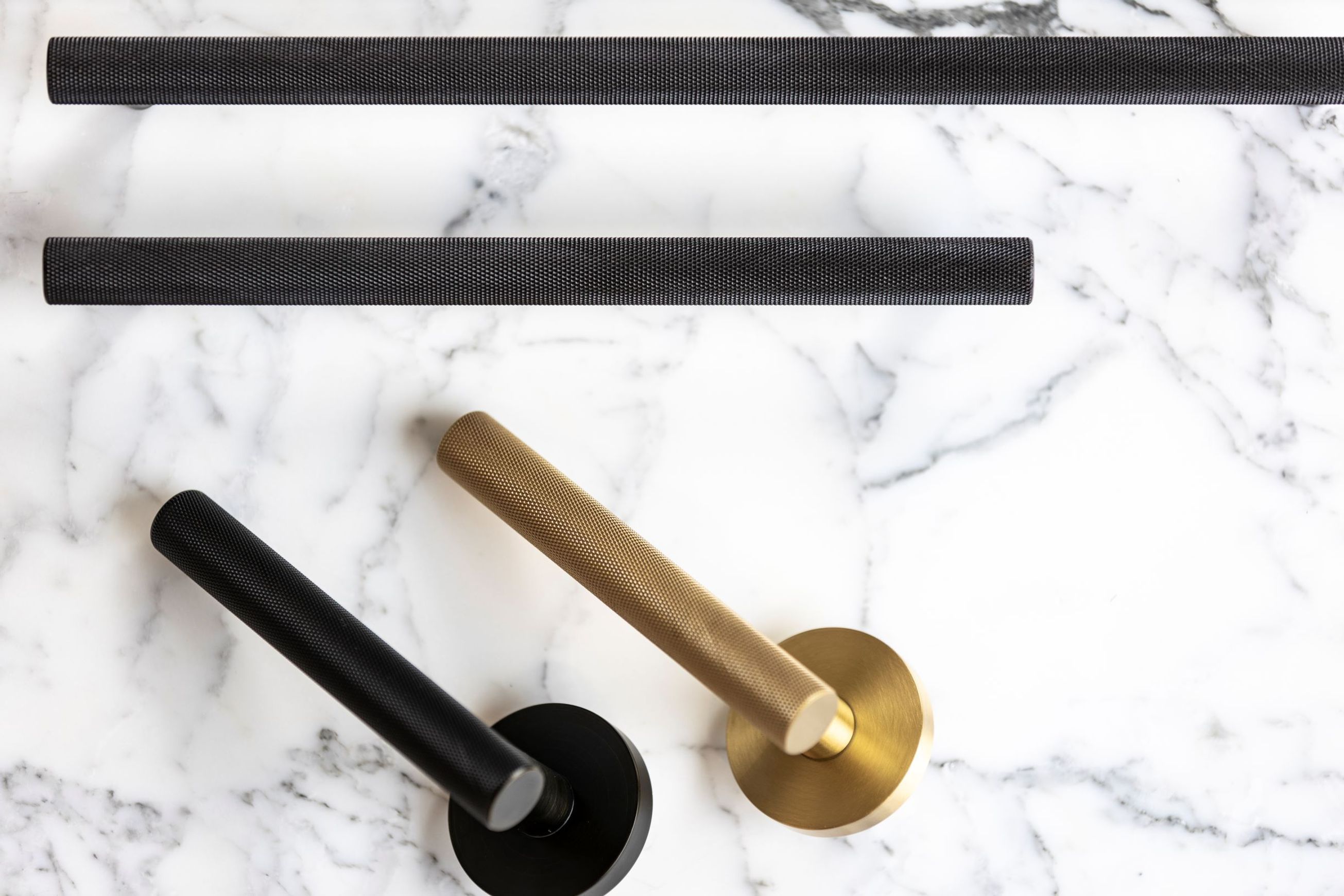 Atelier Door Lever With Latch - Matt Black
