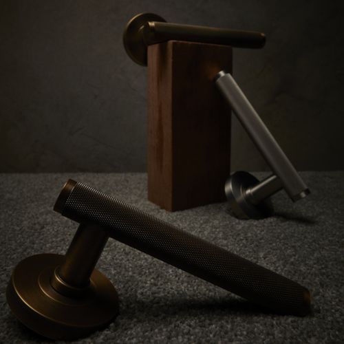 Momo Handles - Bellevue Architectural Door Hardware