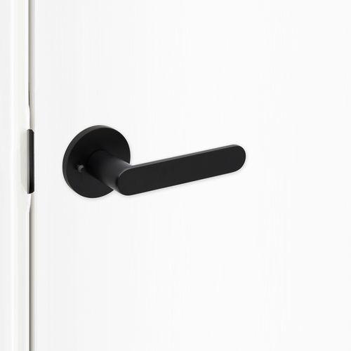 MATTE BLACK Door Handle PRIVACY (63mm rose) I Mucheln BERKLEY Series
