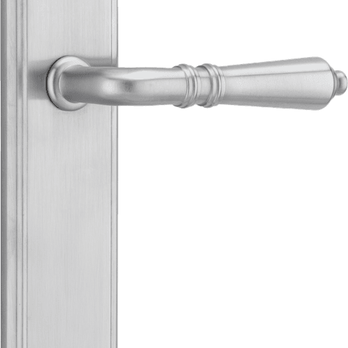 Sarlat Lever - Stepped Backplate | Brushed Chrome