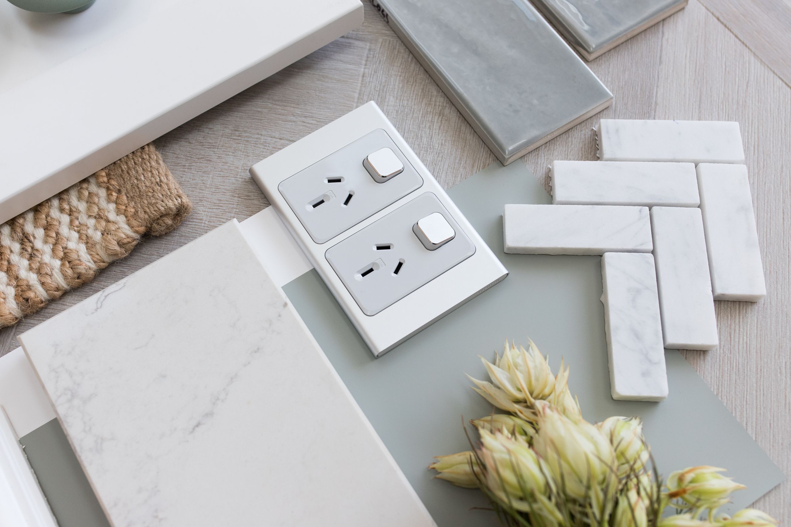 Iconic Styl | Switches & Power Points