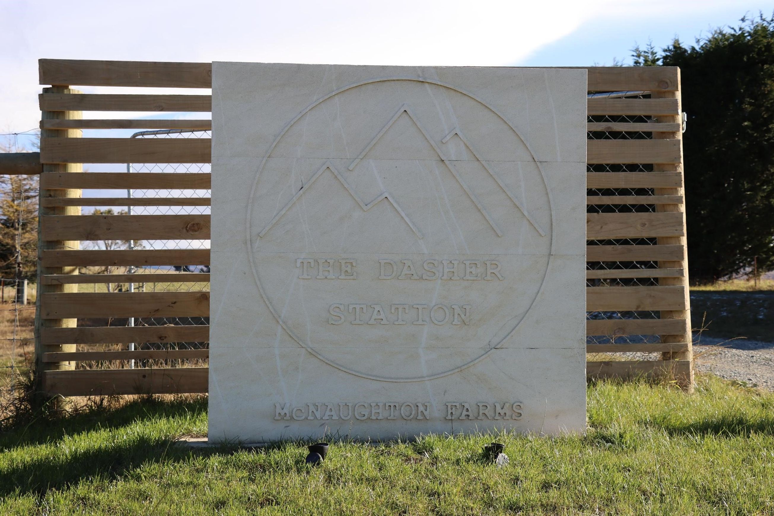 Limestone Engraved Name & Date Stones