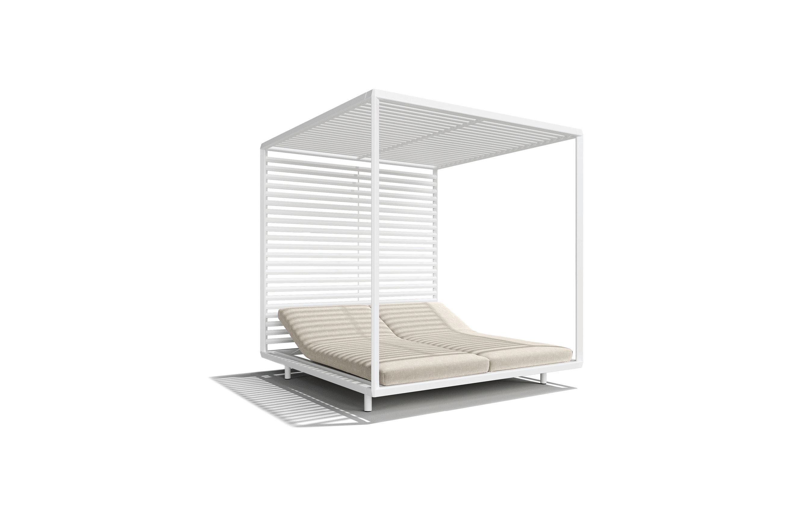 Pavilion Daybed