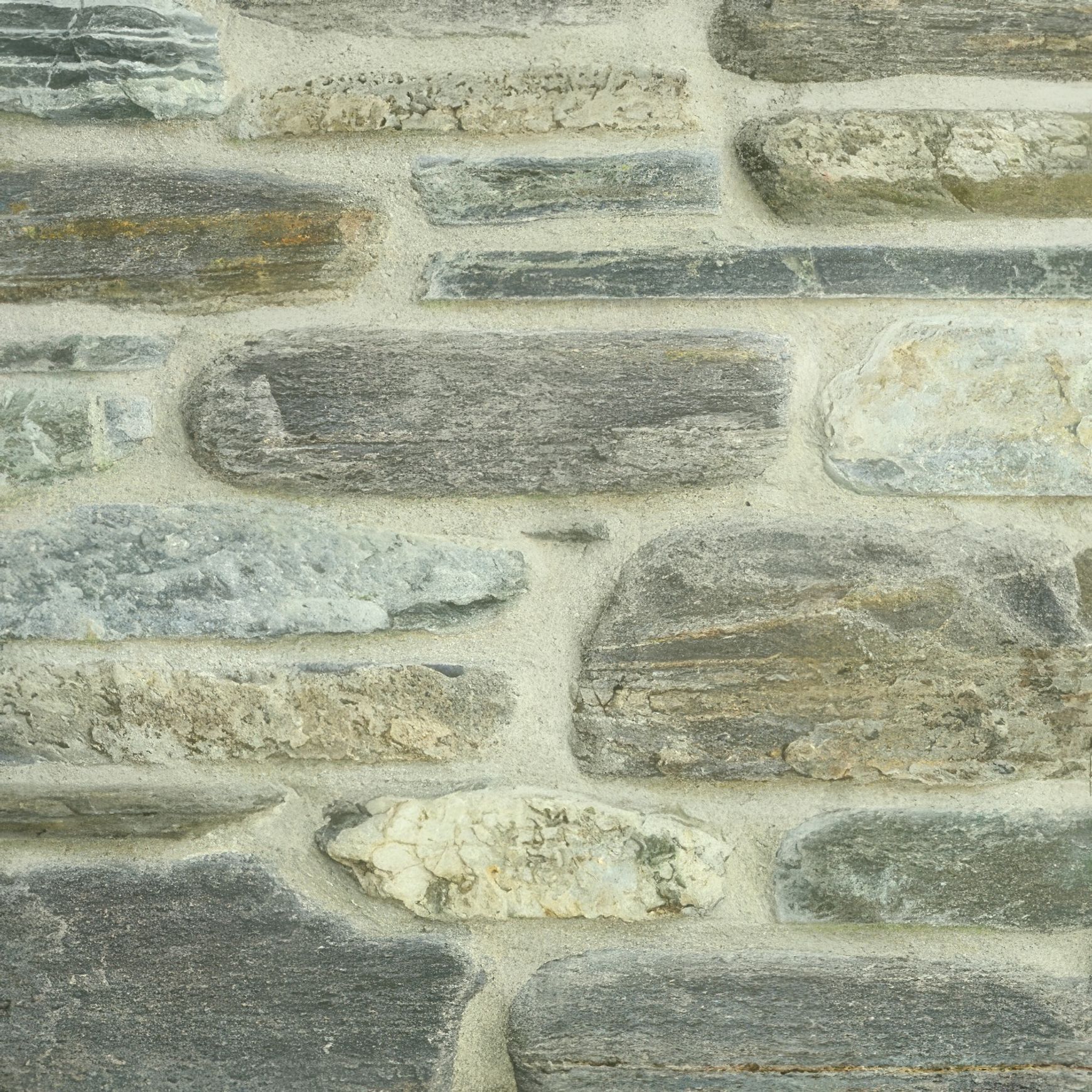 Blended Schist Cladding