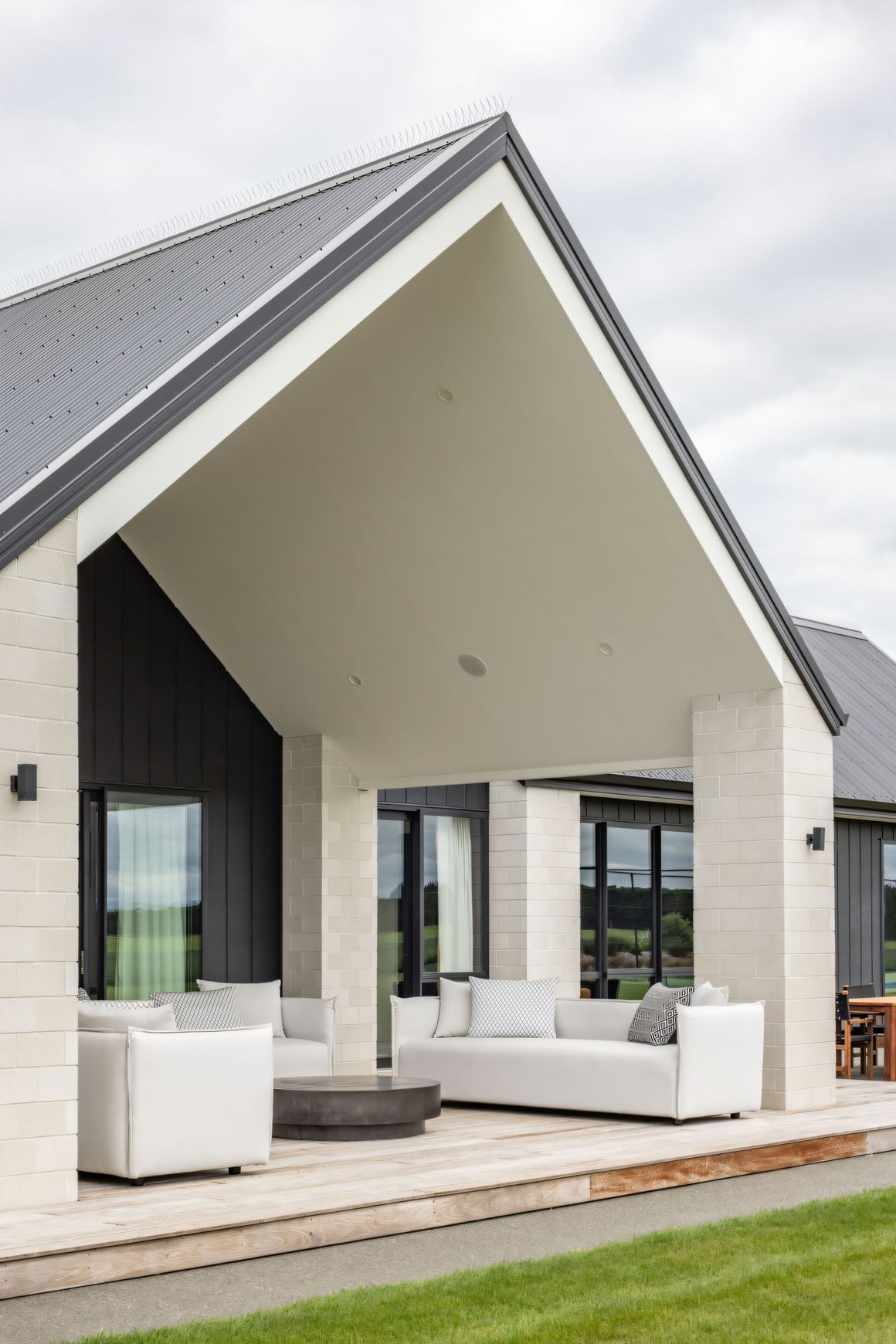 Devonstone® Brick