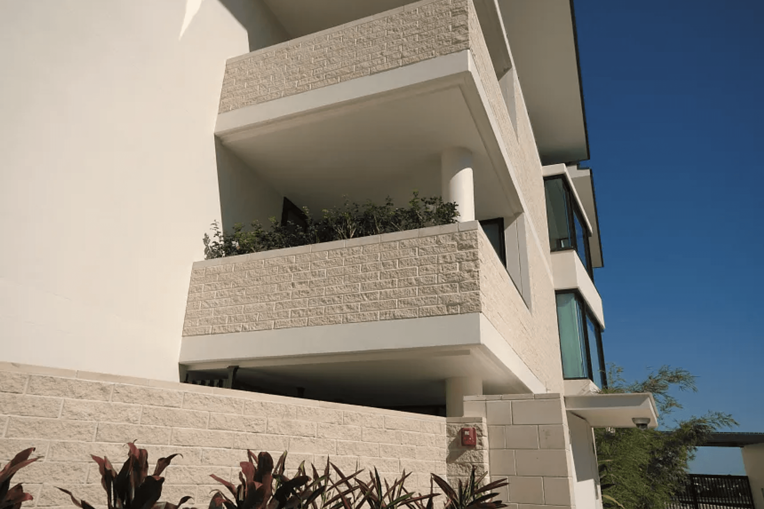 GB Split Face | Limestone