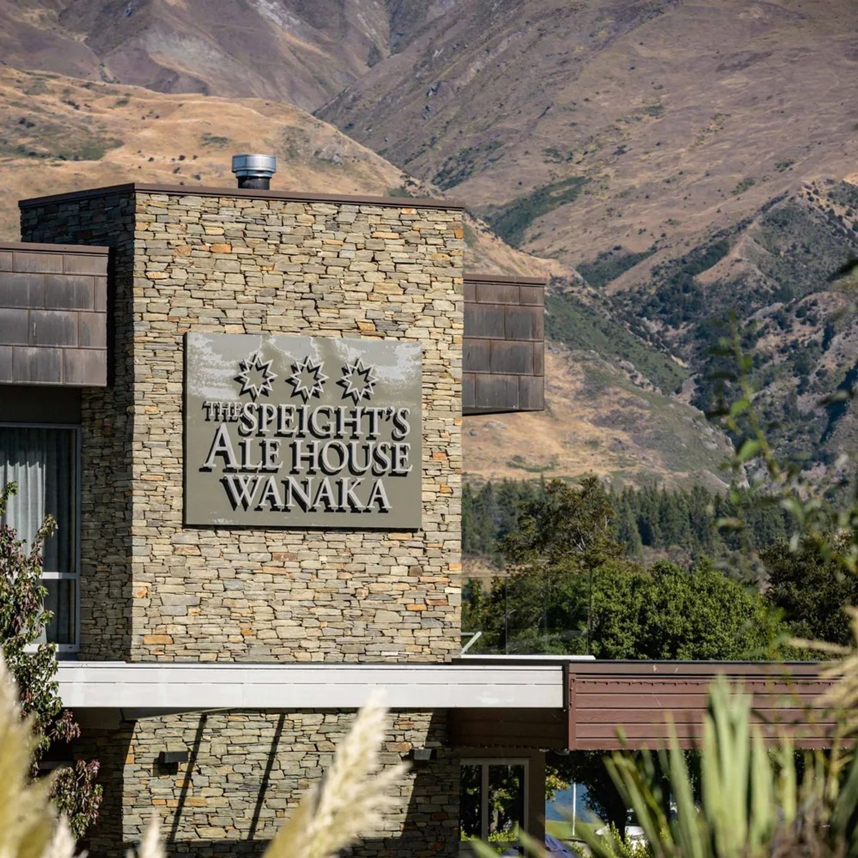 Cluden Schist Cladding