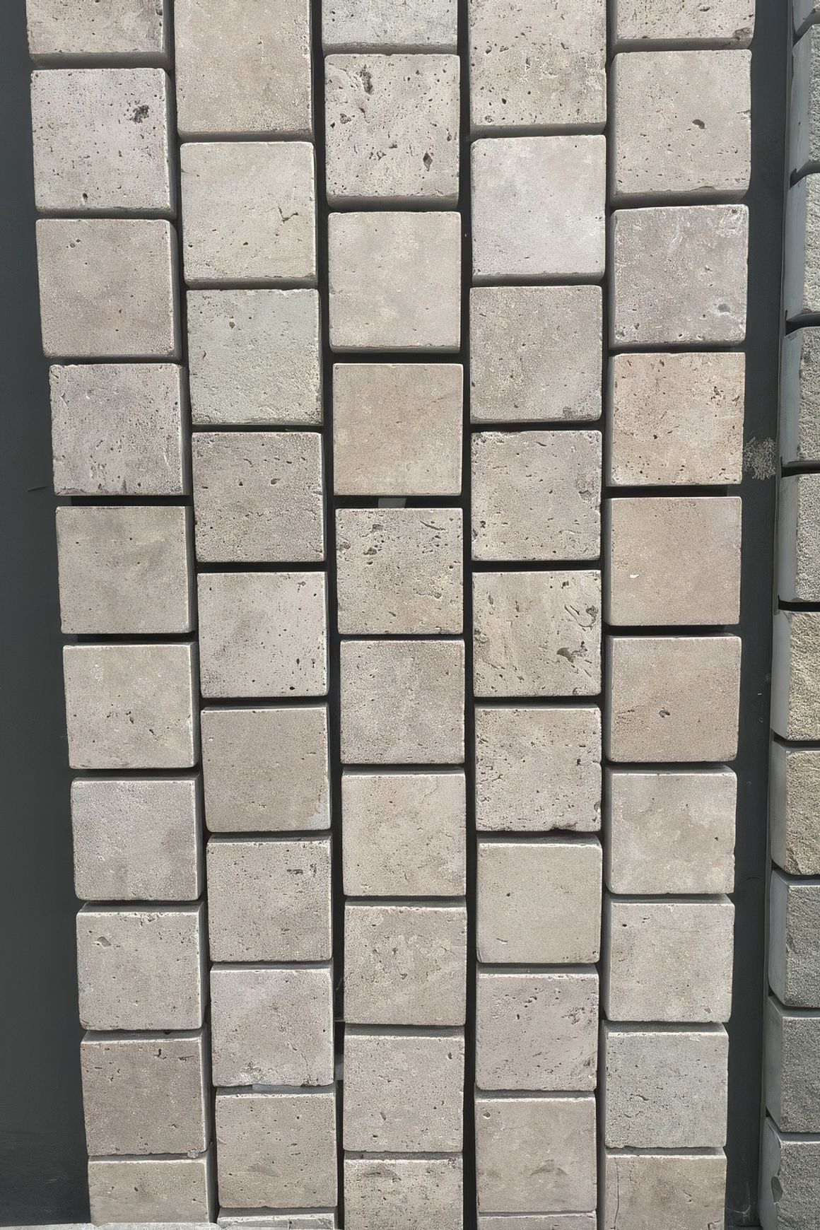 Latte Travertine Tumbled | Cobblestones
