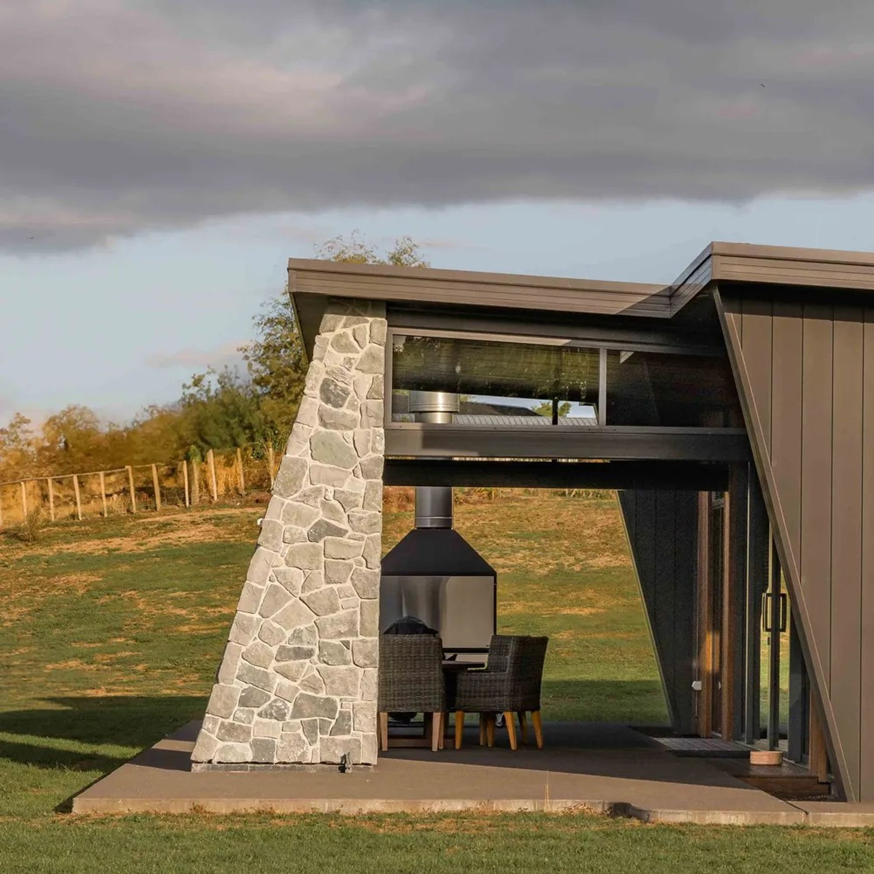 Te Kuiti Grey Limestone Cladding