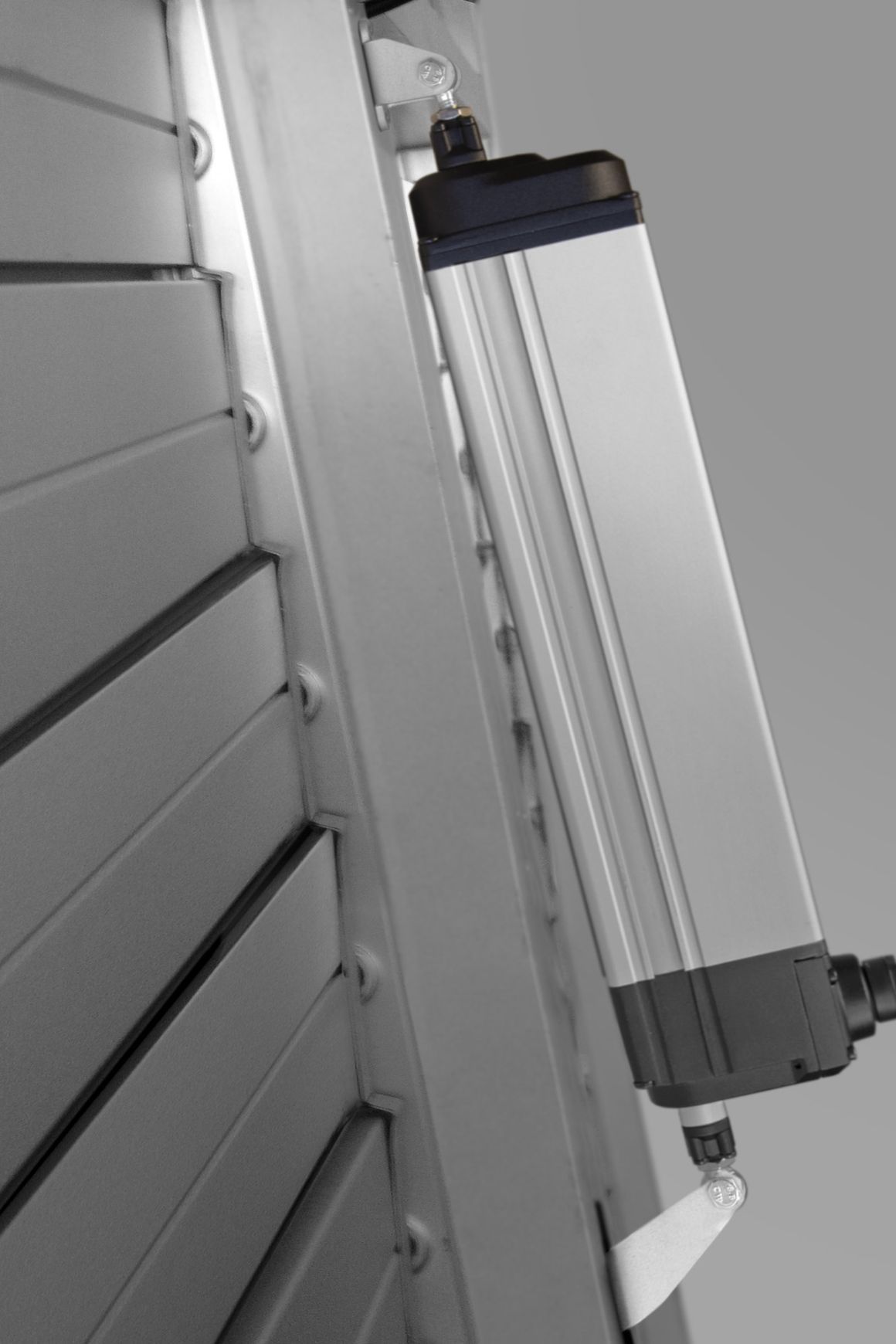 TOPP S80 Linear Stem Actuator 24v Stroke 400mm Louvers