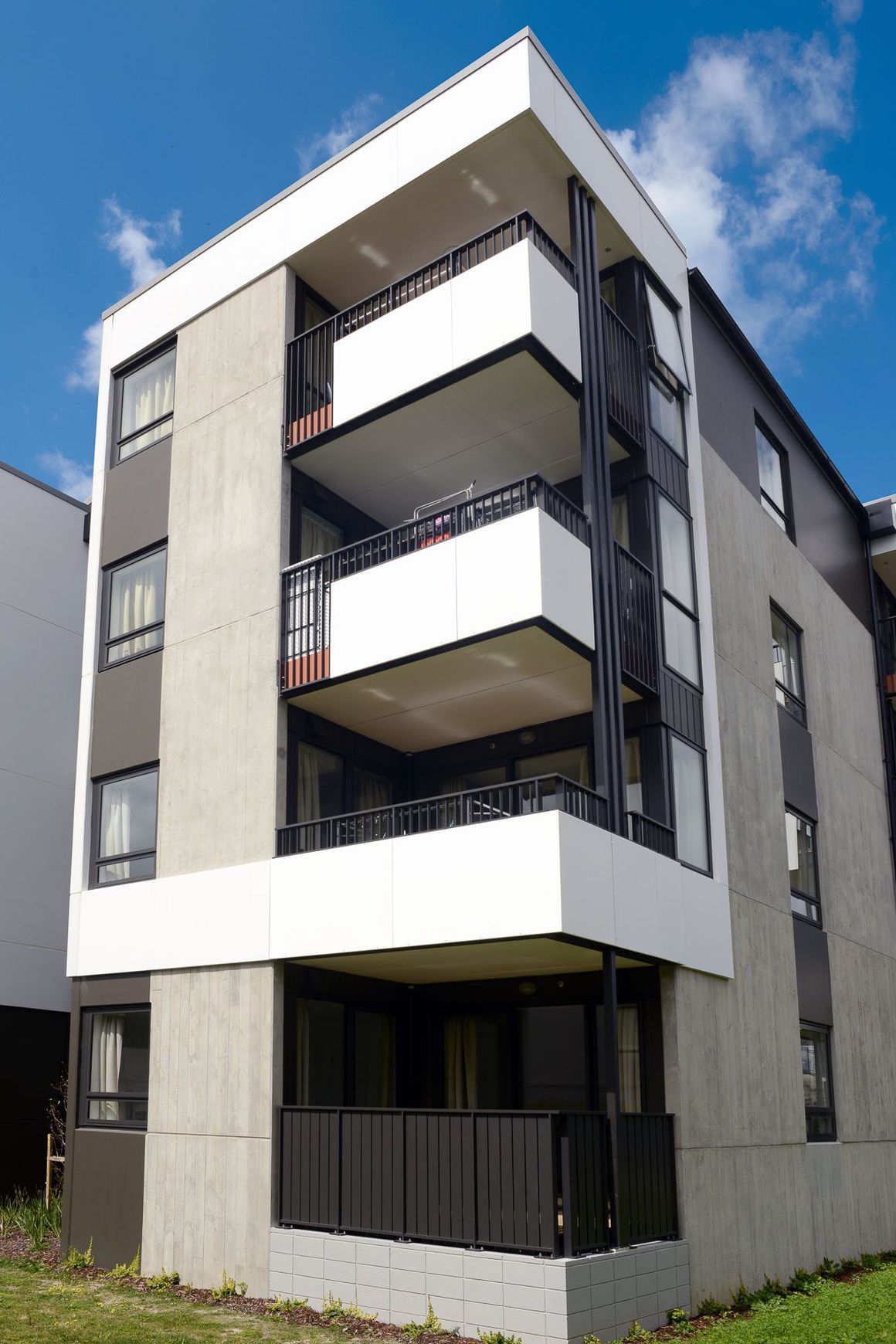 Skyrail A Aluminium Post Series | Aluminium Balustrades