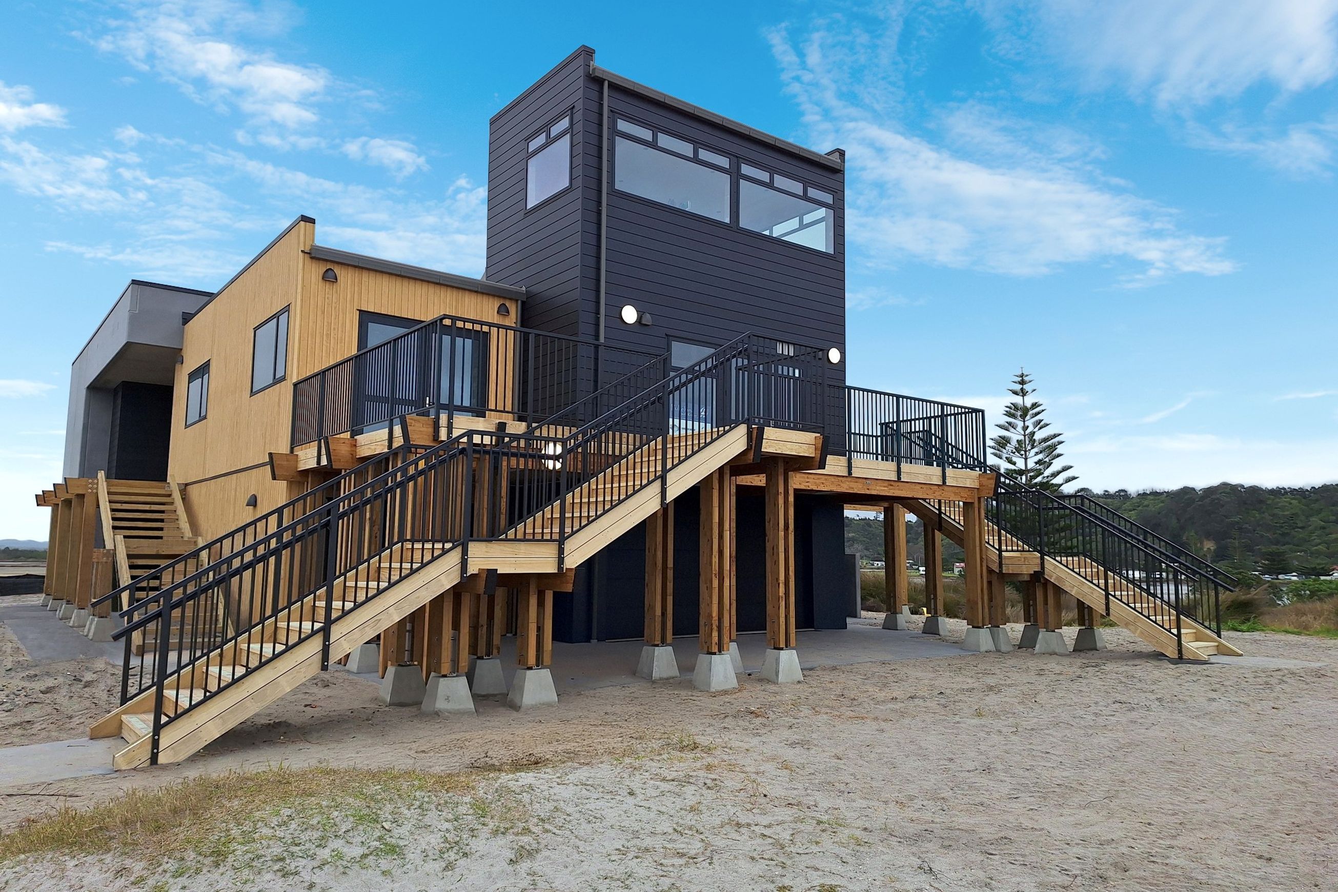 Viking® Aluminium and Glass Balustrade System