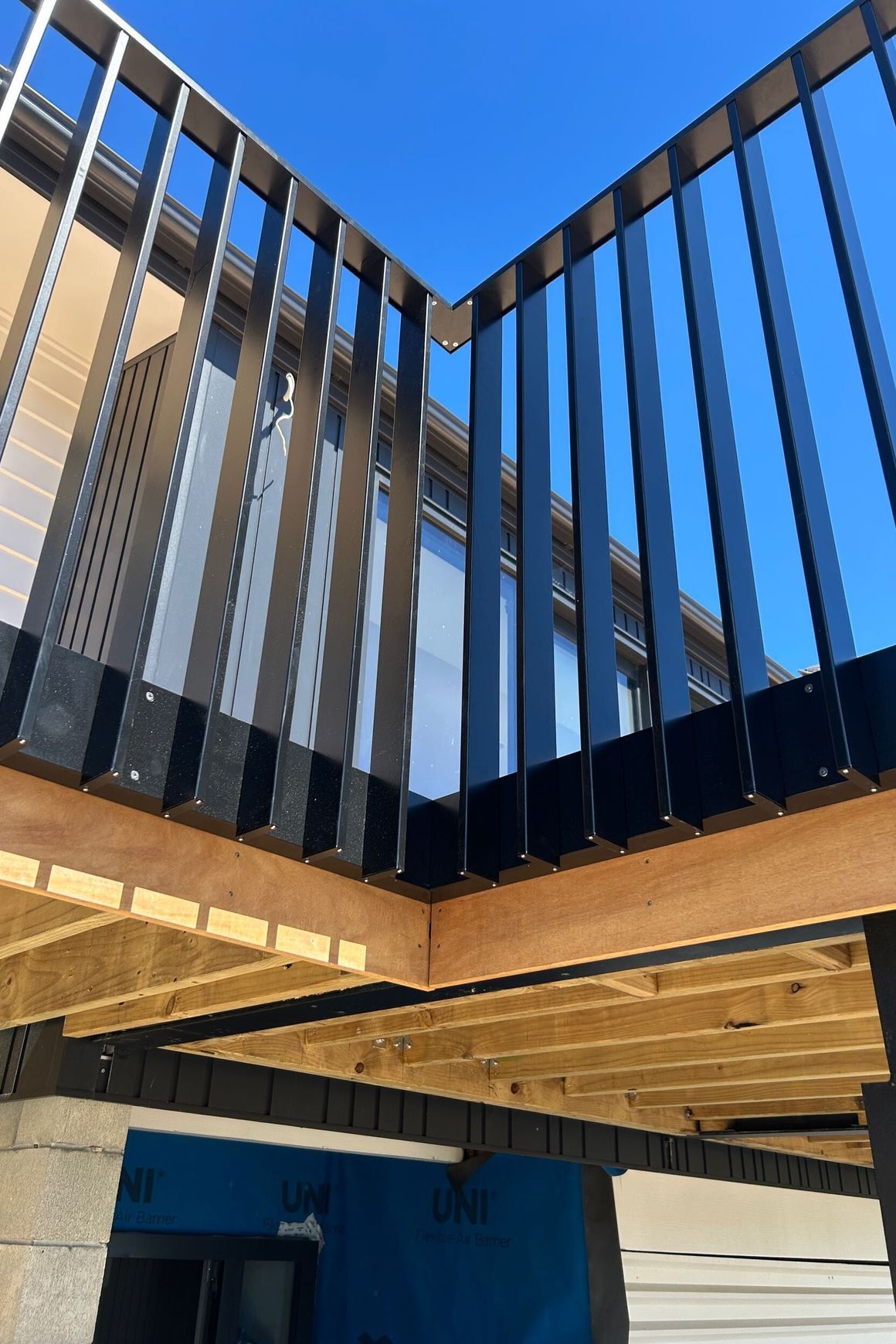 Skyrail Af Aluminium Fin Series | Aluminium Balustrades
