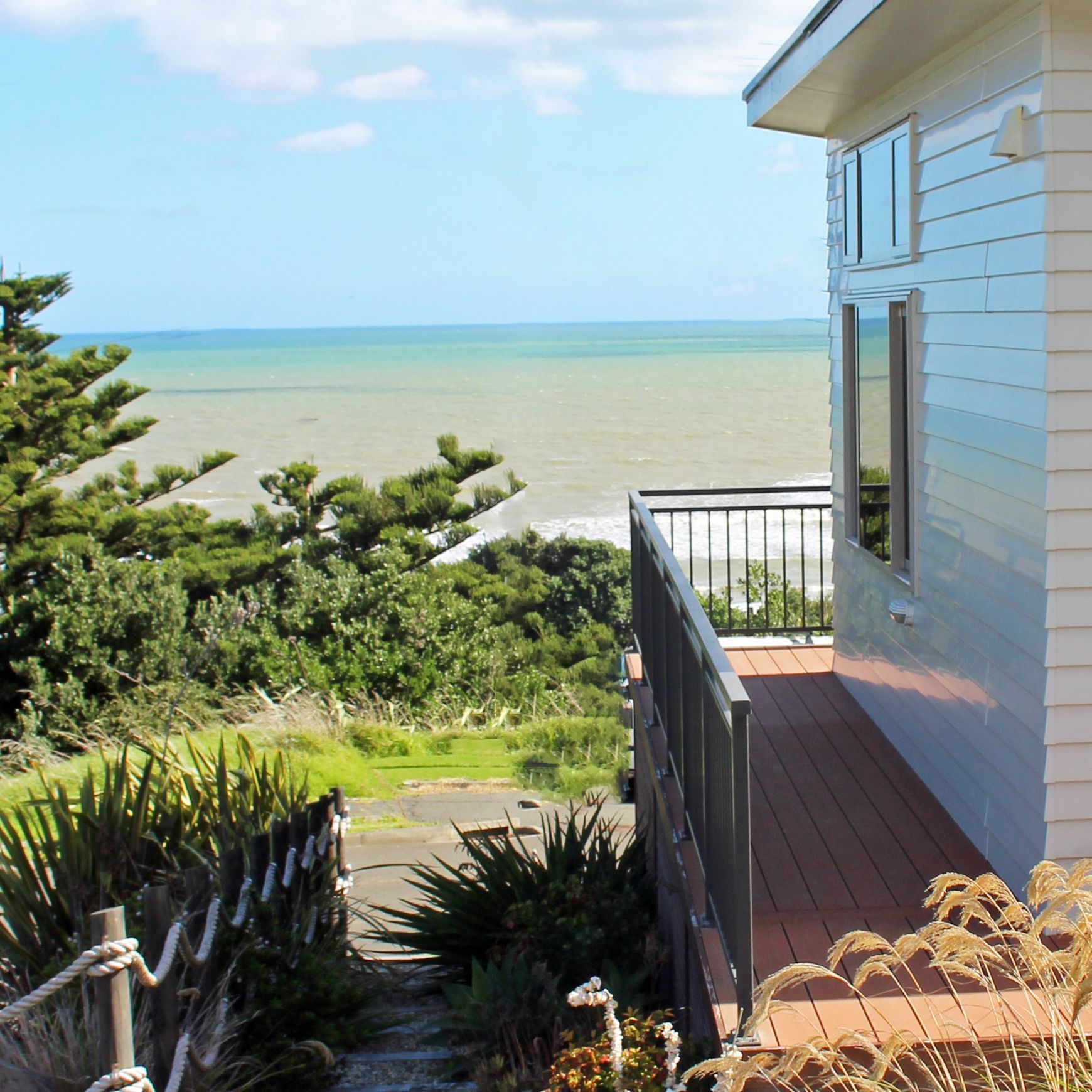 Viking® Aluminium and Glass Balustrade System