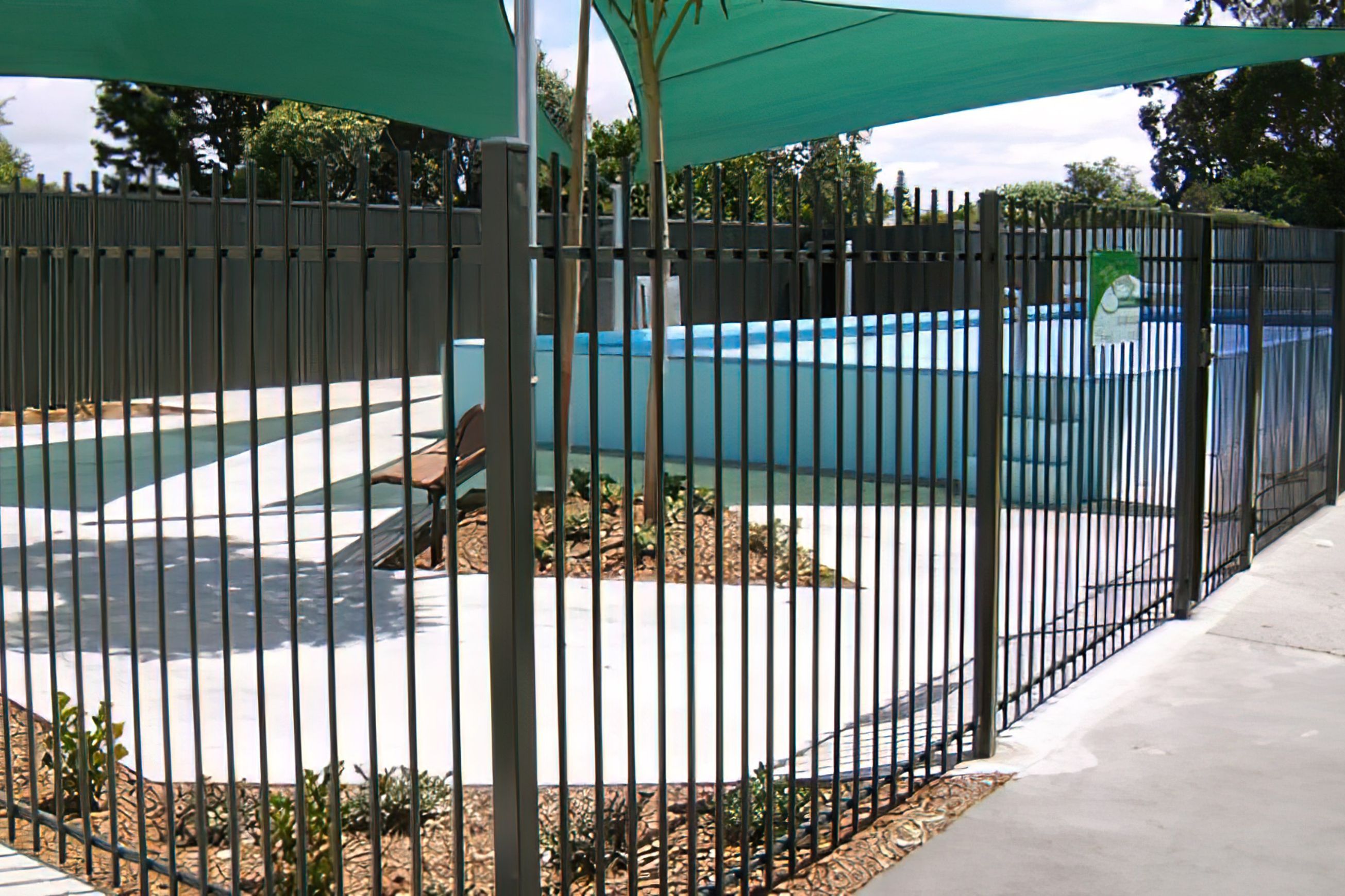 Balmain - Tubular Pool Fence