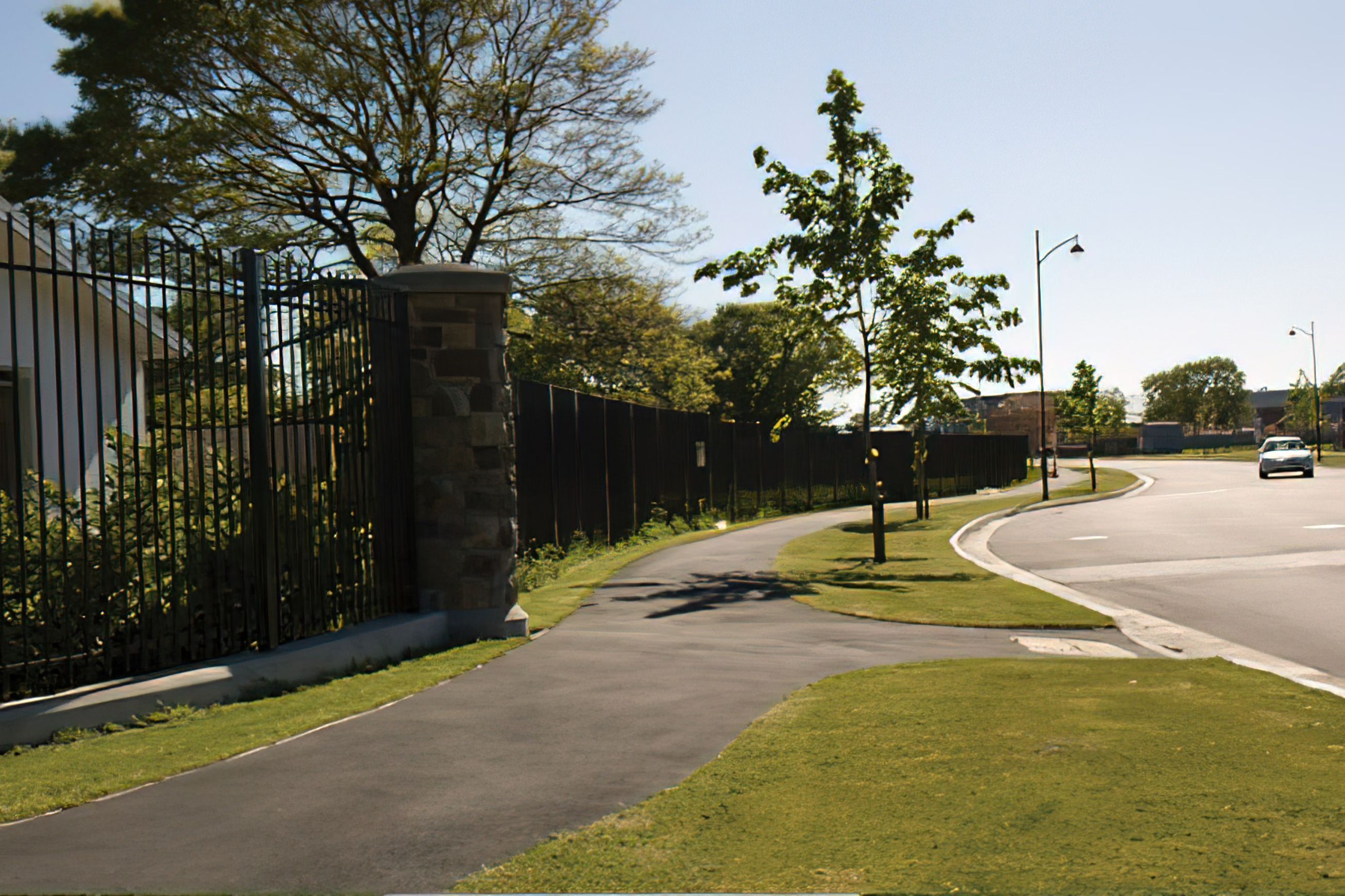 Balmain - Tubular Commercial & Residential Fence