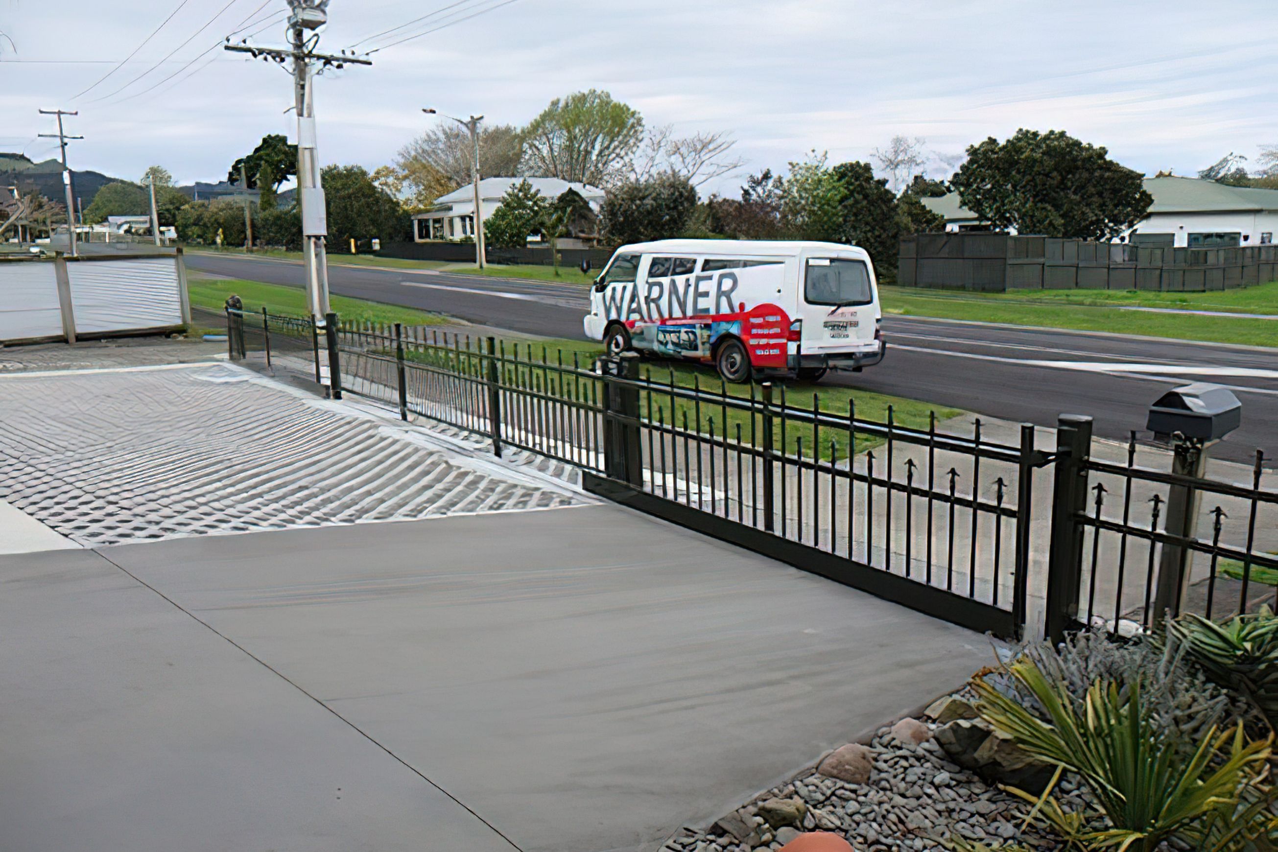 New Heritage - Tubular Garden & Residential Fence