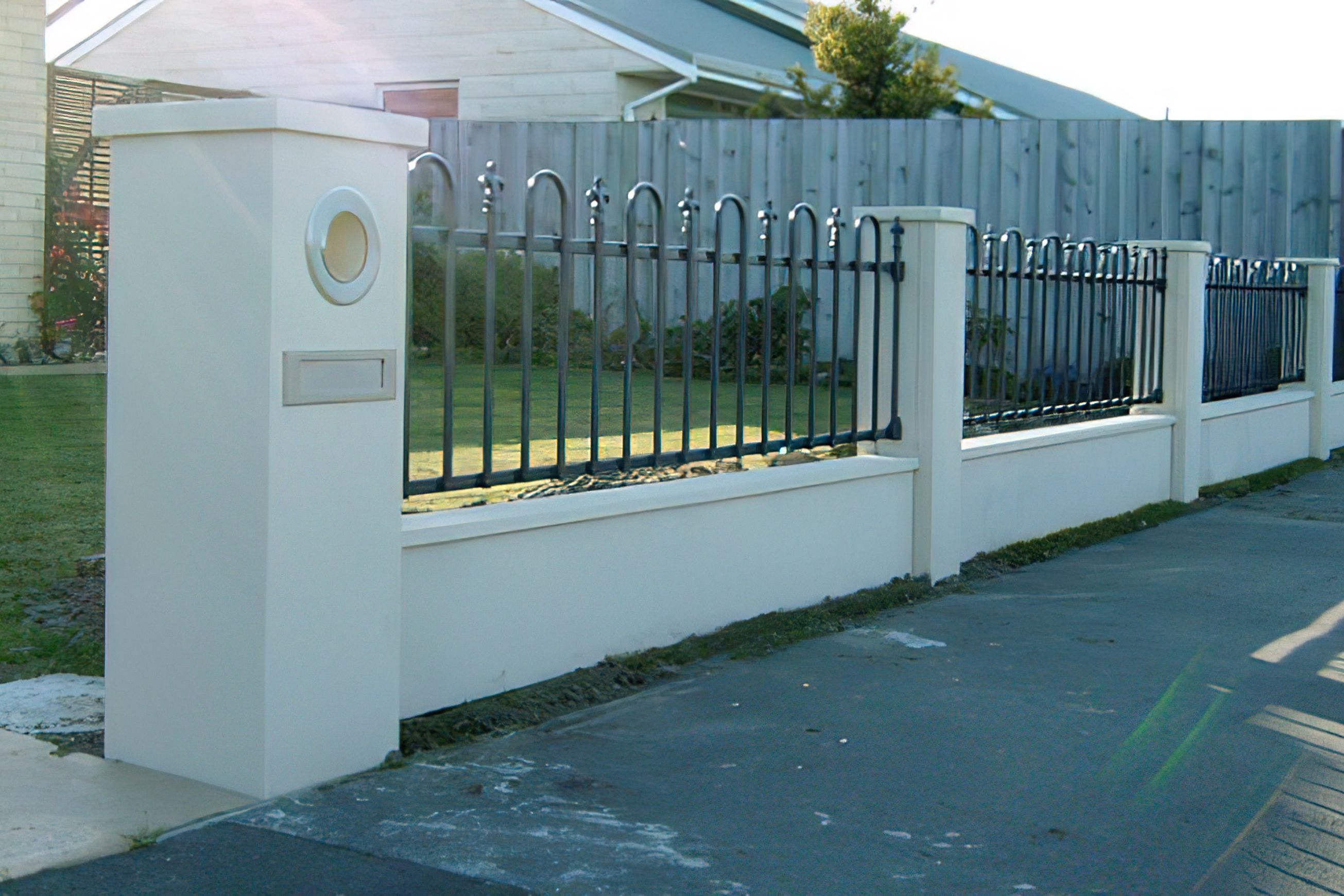 Tudor - Tubular Garden & Residential Fence