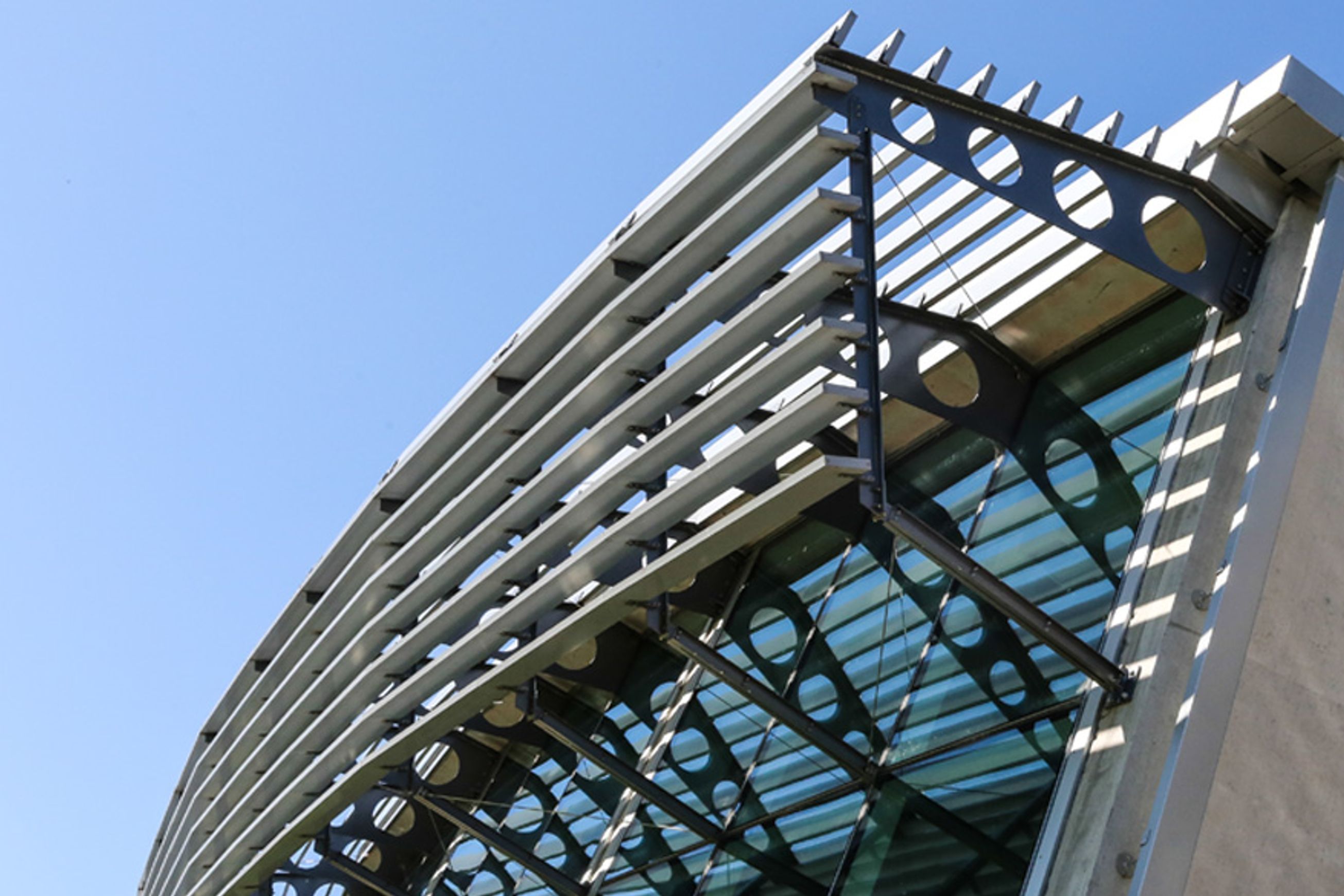 Extruded and Composite Fins & Louvres