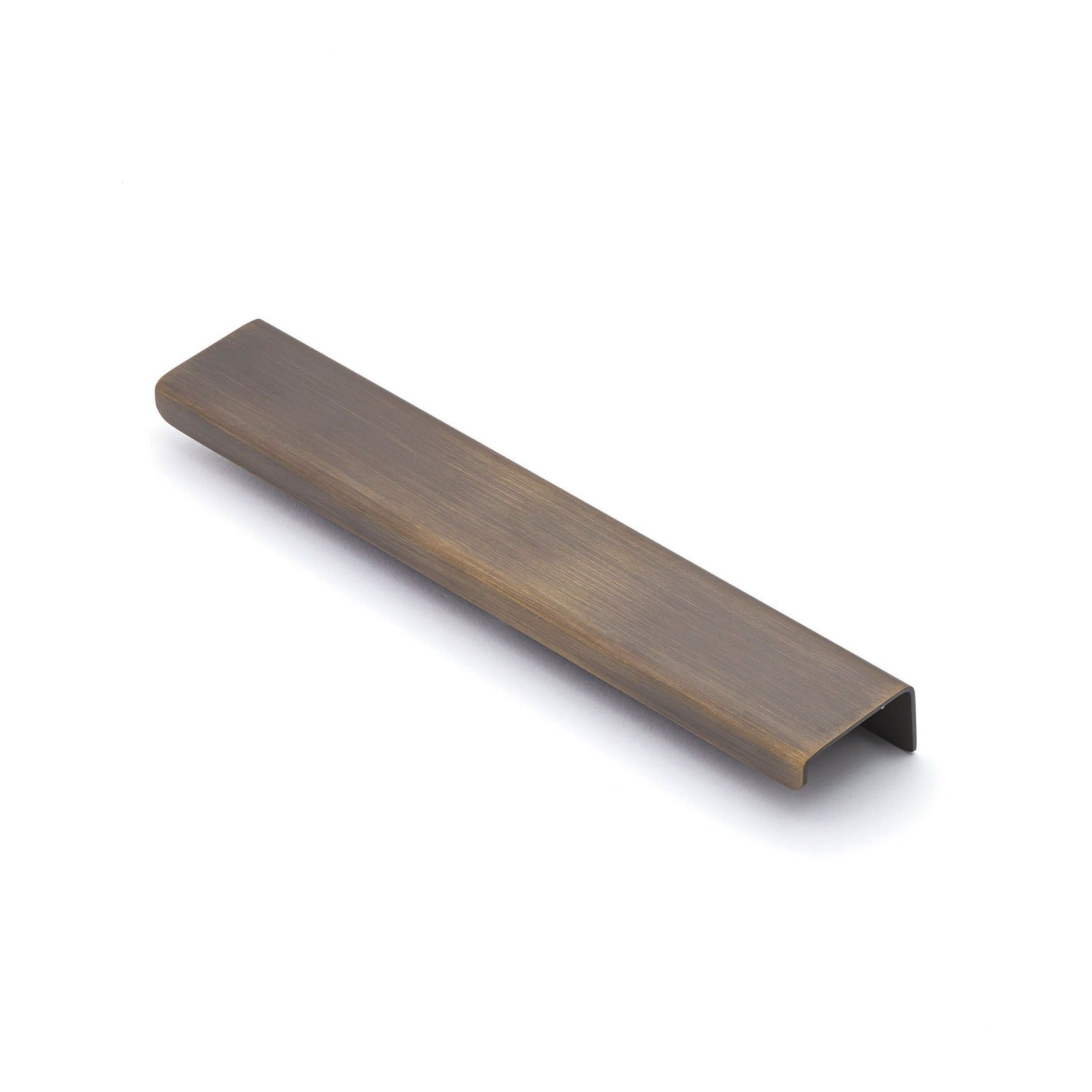 Ledge Solid Brass Lip Pull