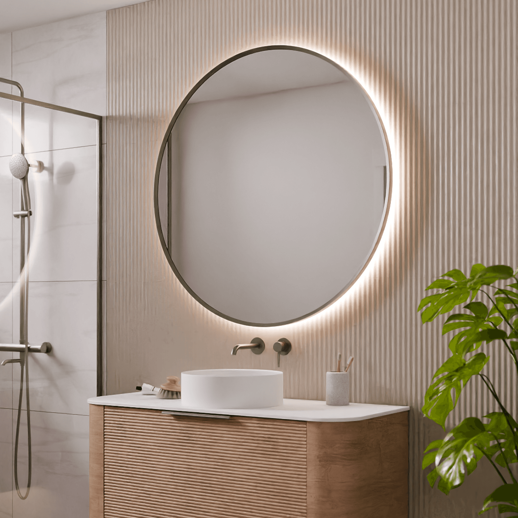 Aura Round 700 LED Mirror