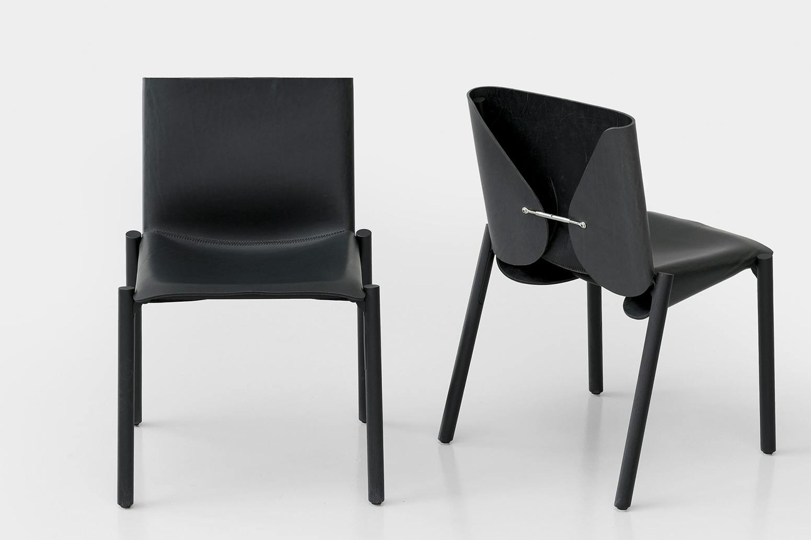 1085 Armchair
