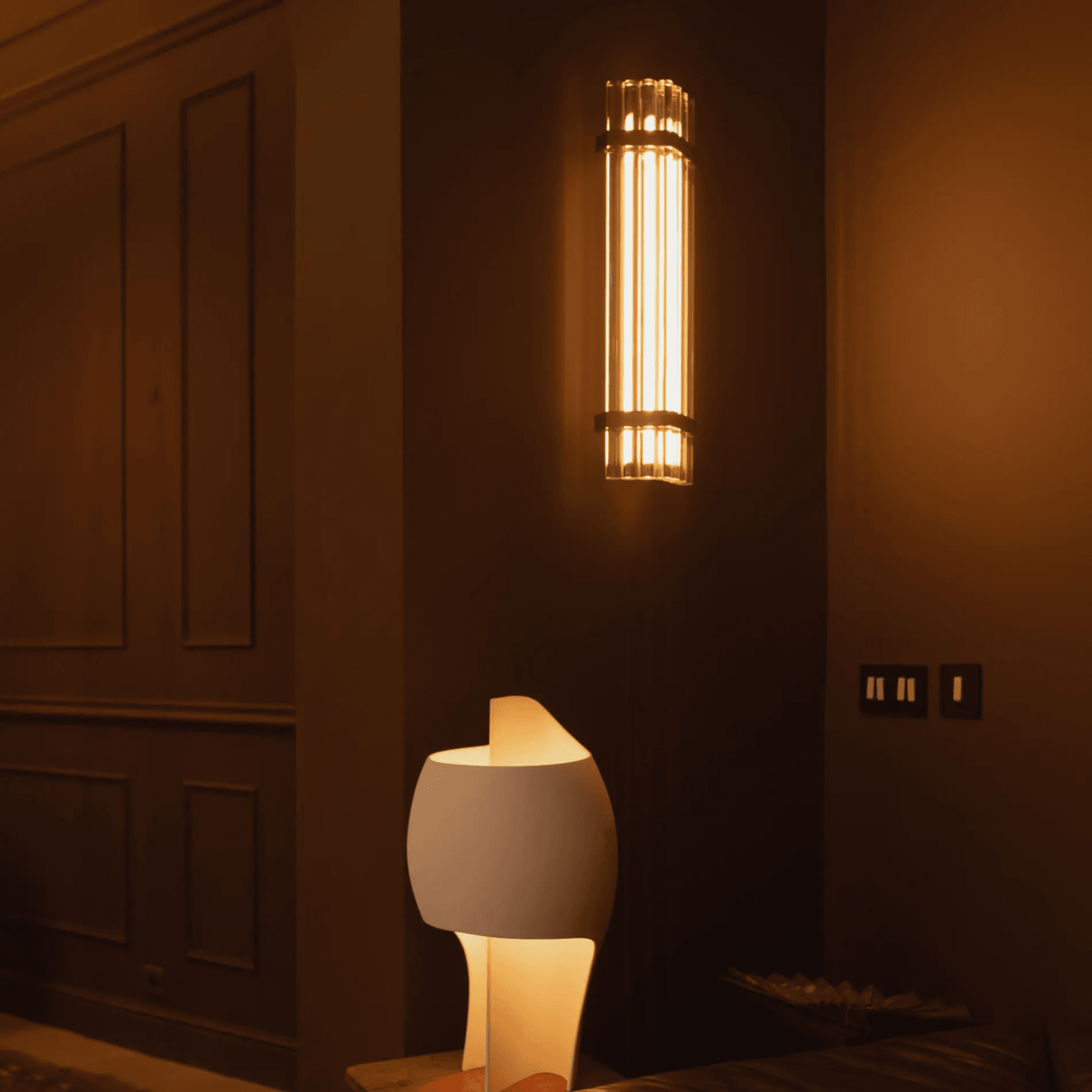 Seagull Wall Light