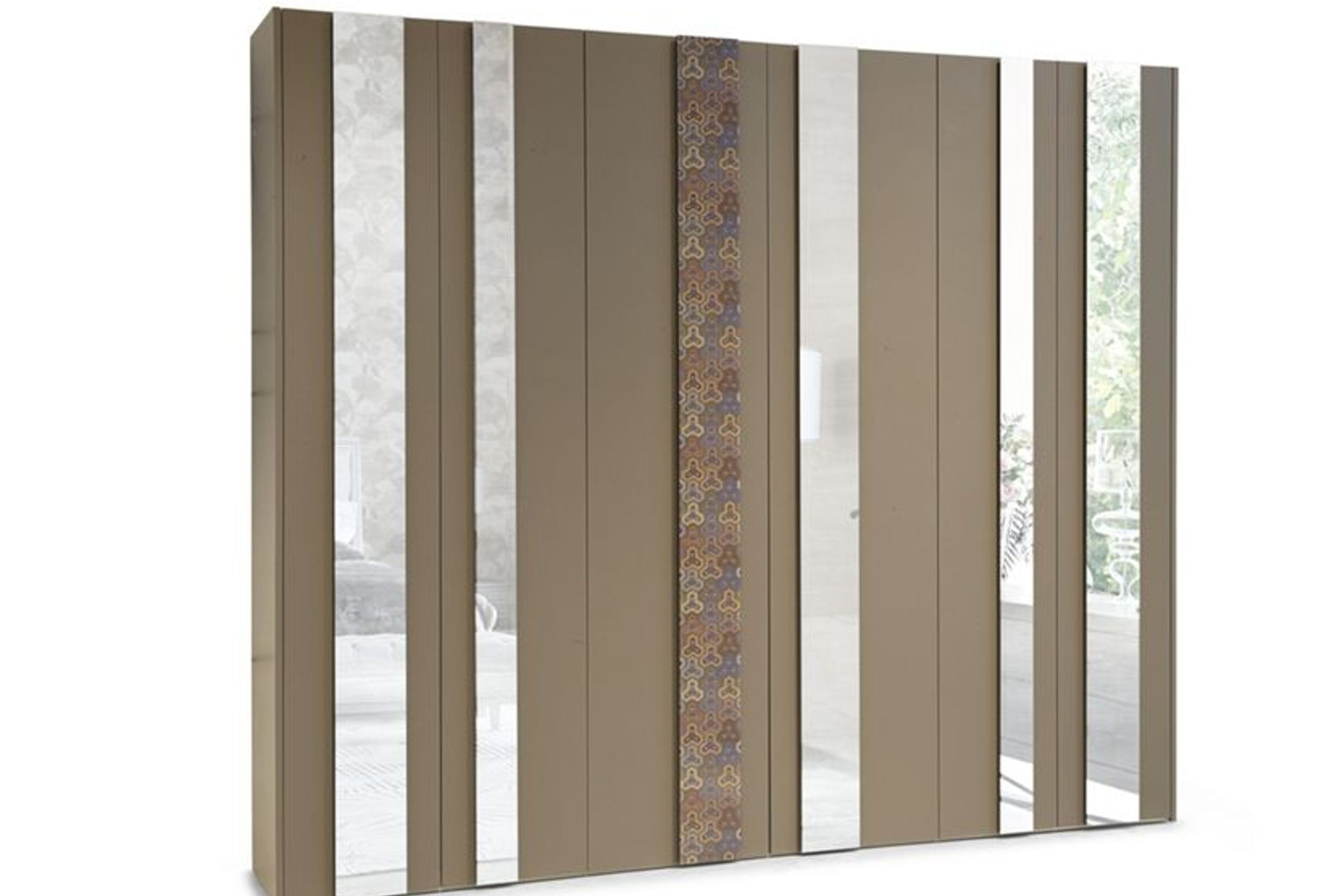 Tiramolla Wardrobe
