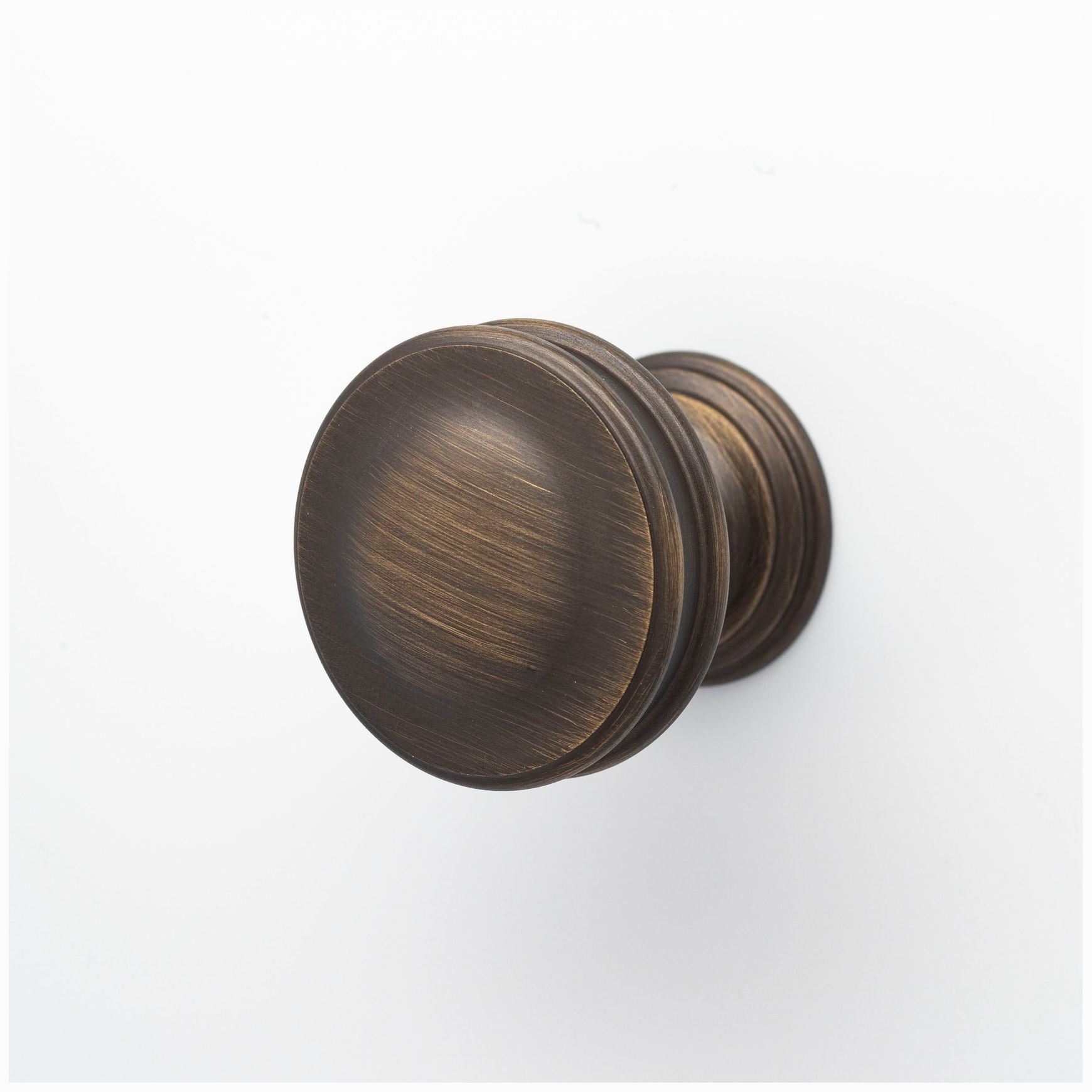 Decade 35mm Dome Knob