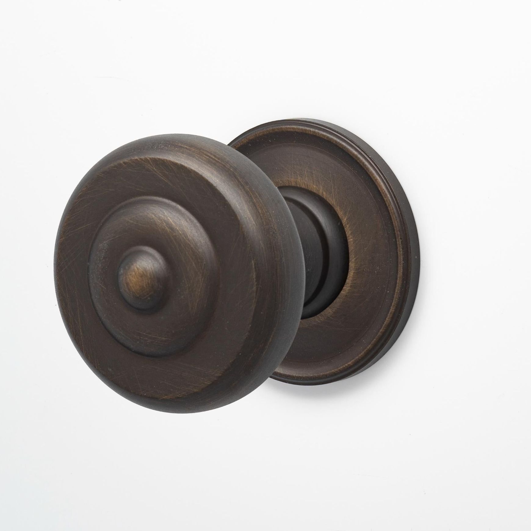 Decade 38mm Fluted Knob & Backplate