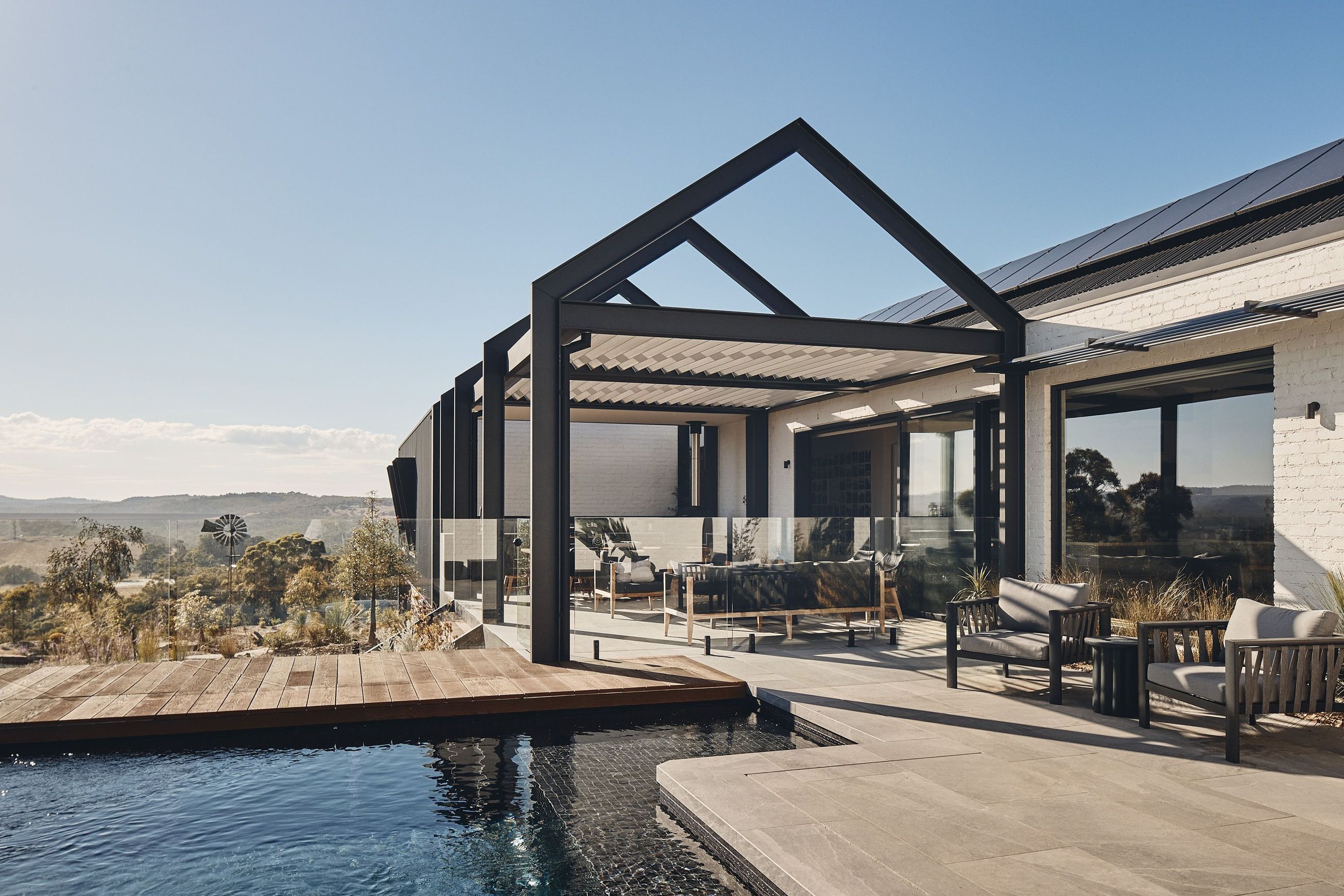200 Suburban Opening Roof