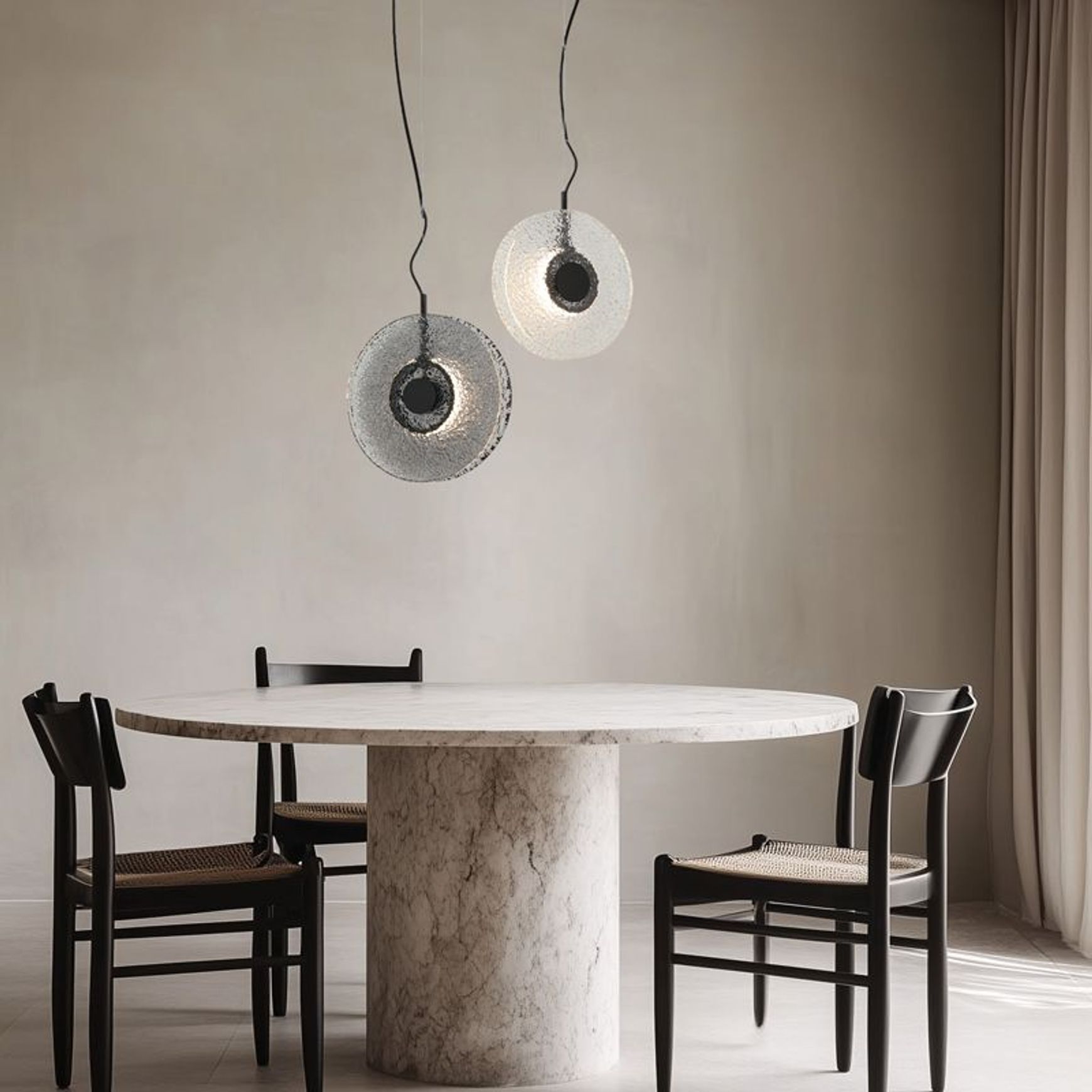 Aster 28cm Pendant