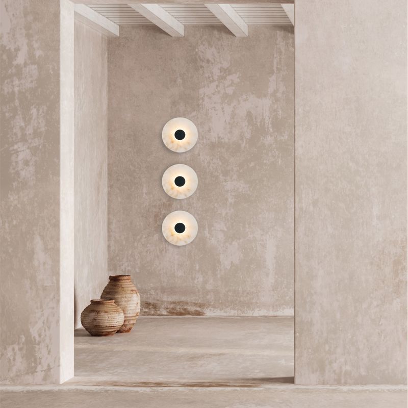 Zeus Discus Wall Light
