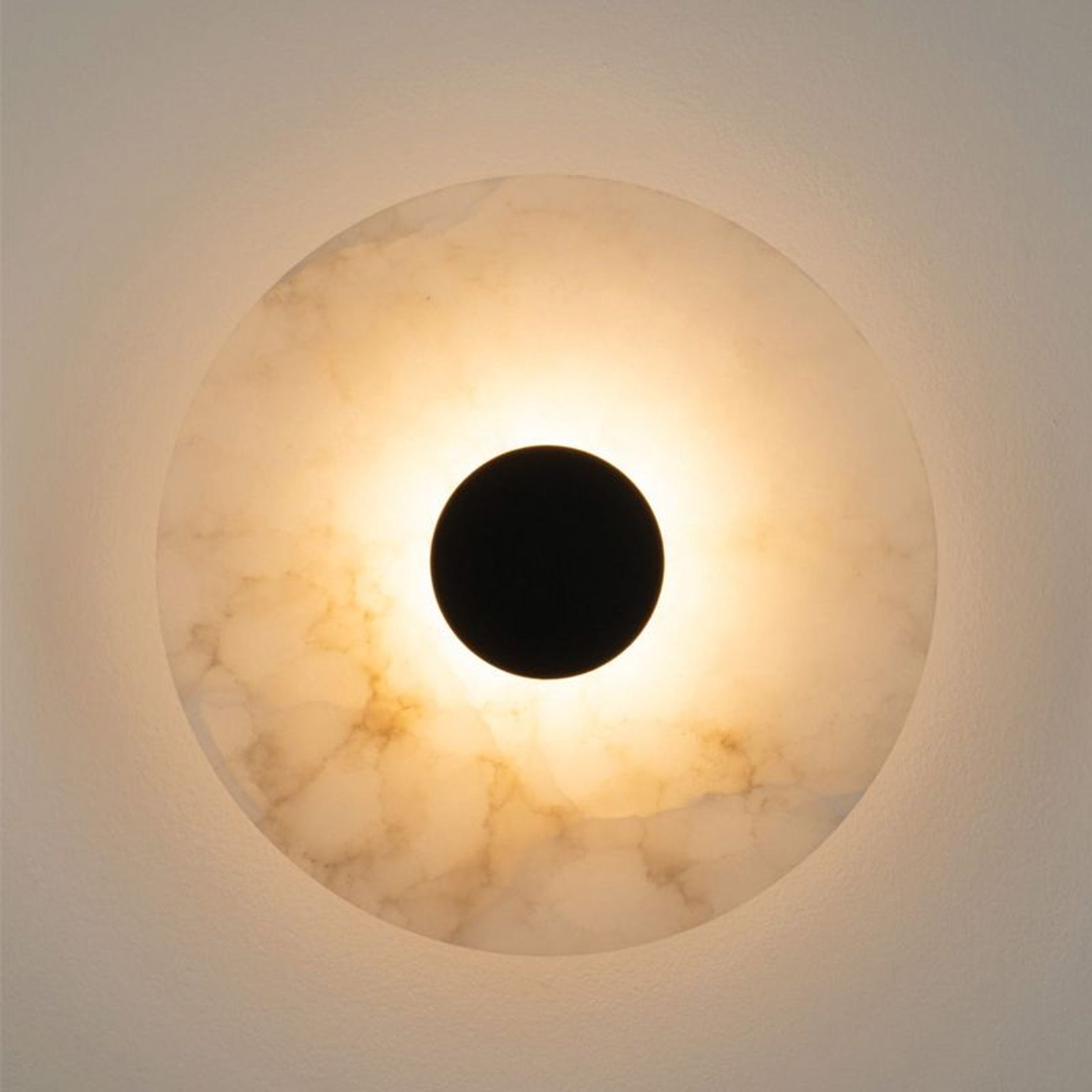 Zeus Discus Wall Light