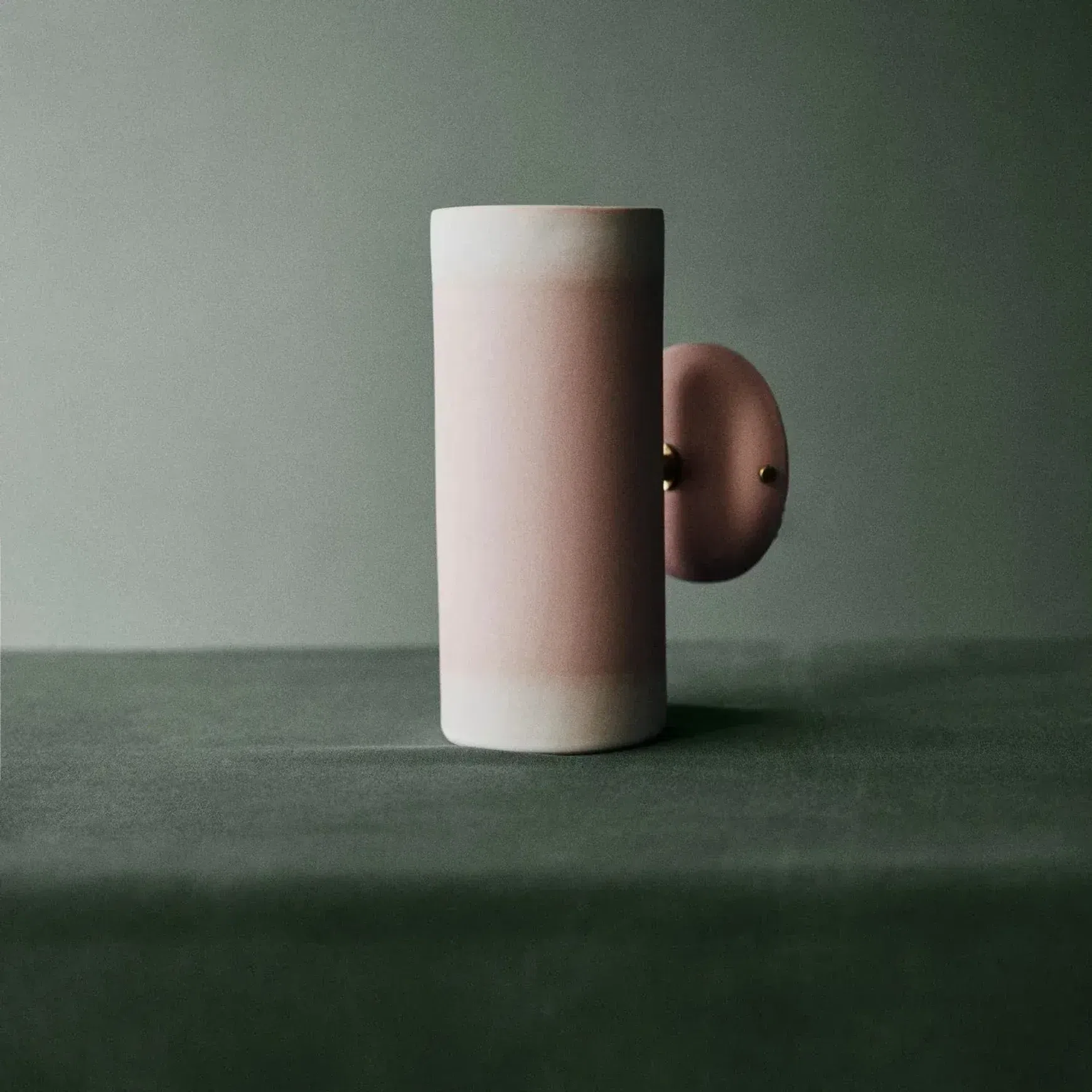 EOS Wall Light