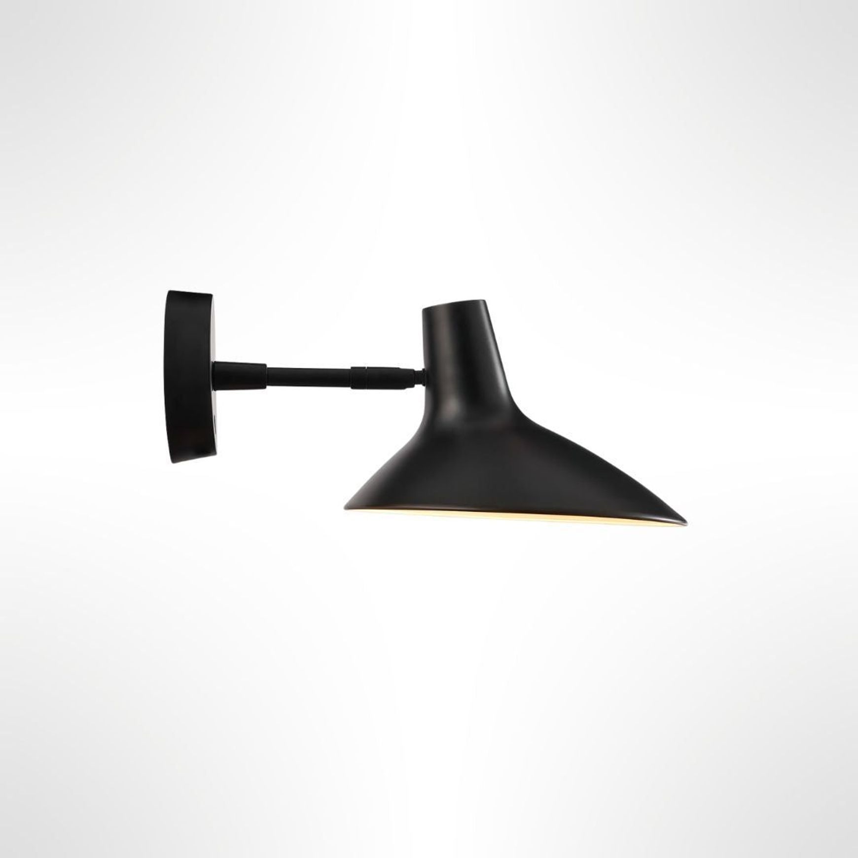 Darci Short Wall Light