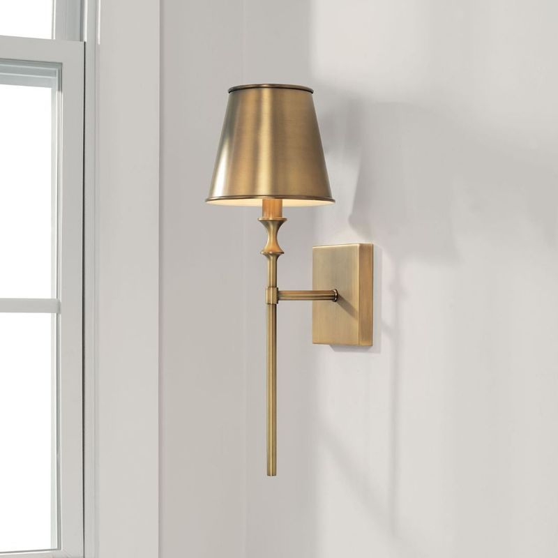 Barwon 1 Light Wall Light in Aged Brass