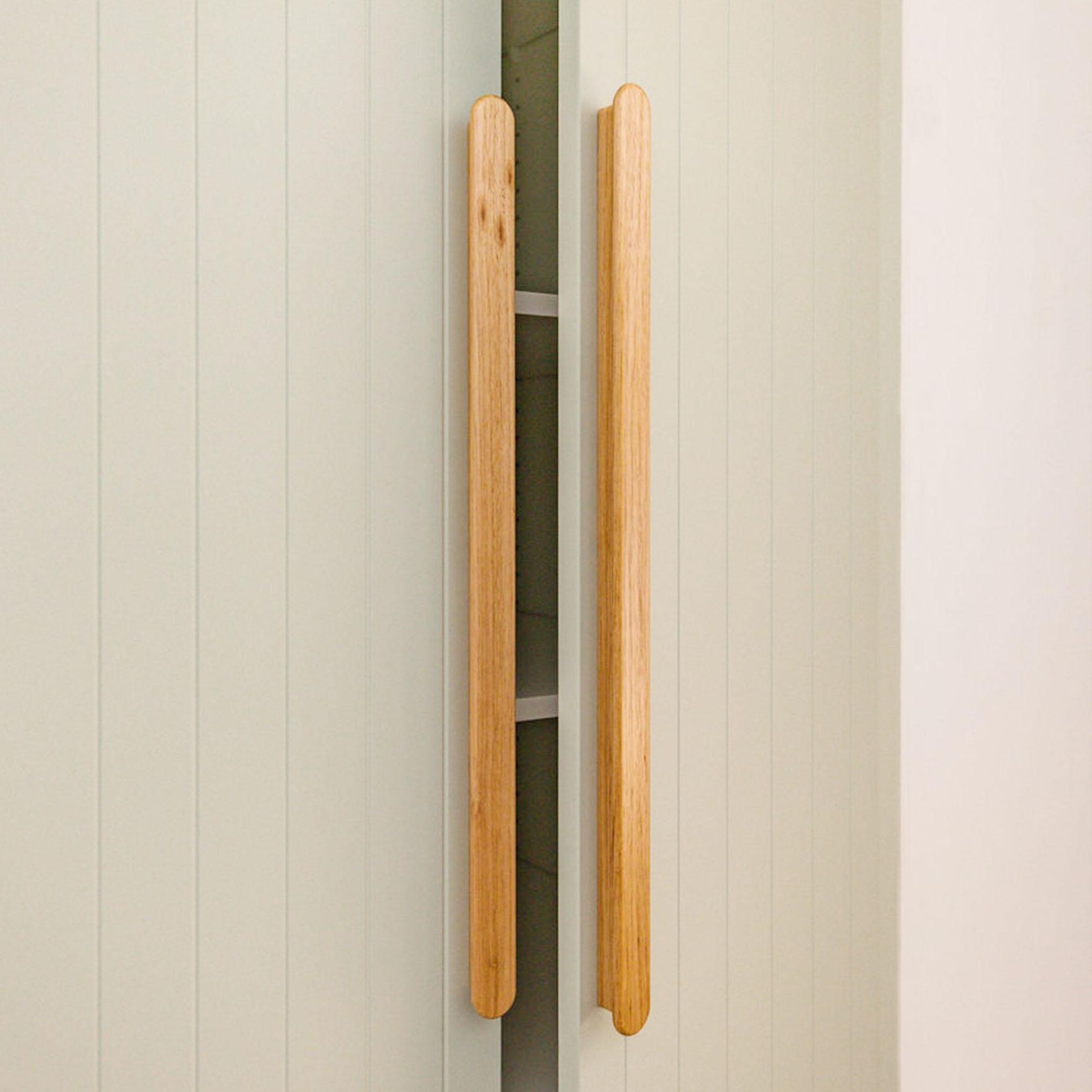 Iluka Hydrowood Cabinet Handle