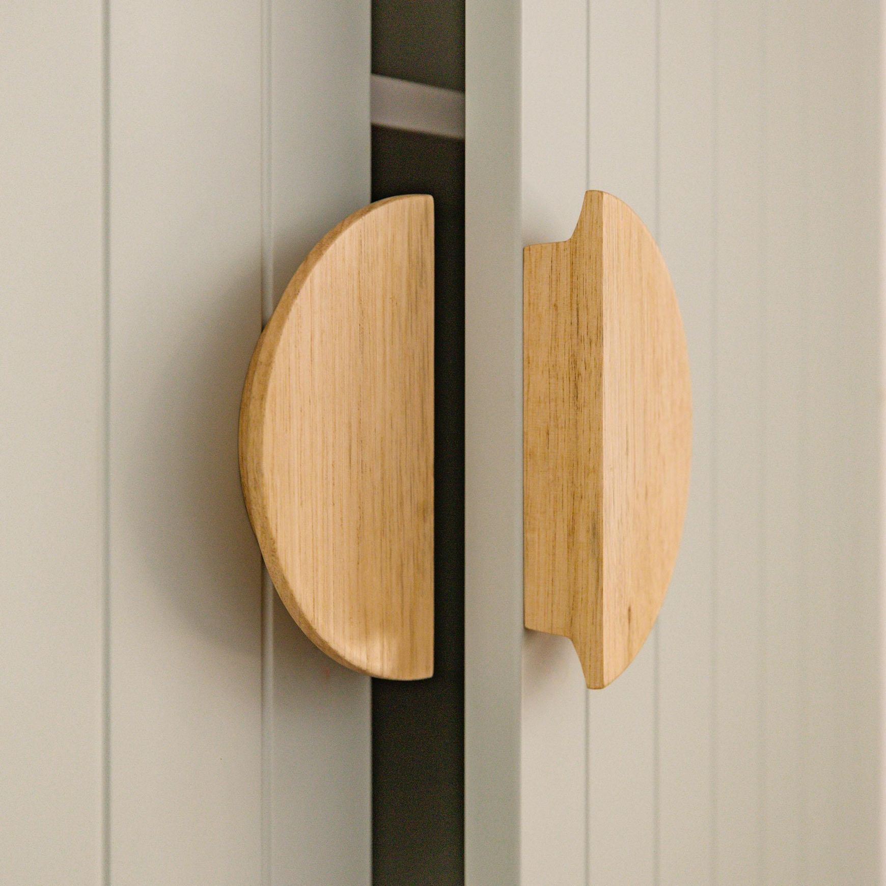 Tullah Semi-Circle Hydrowood Handle