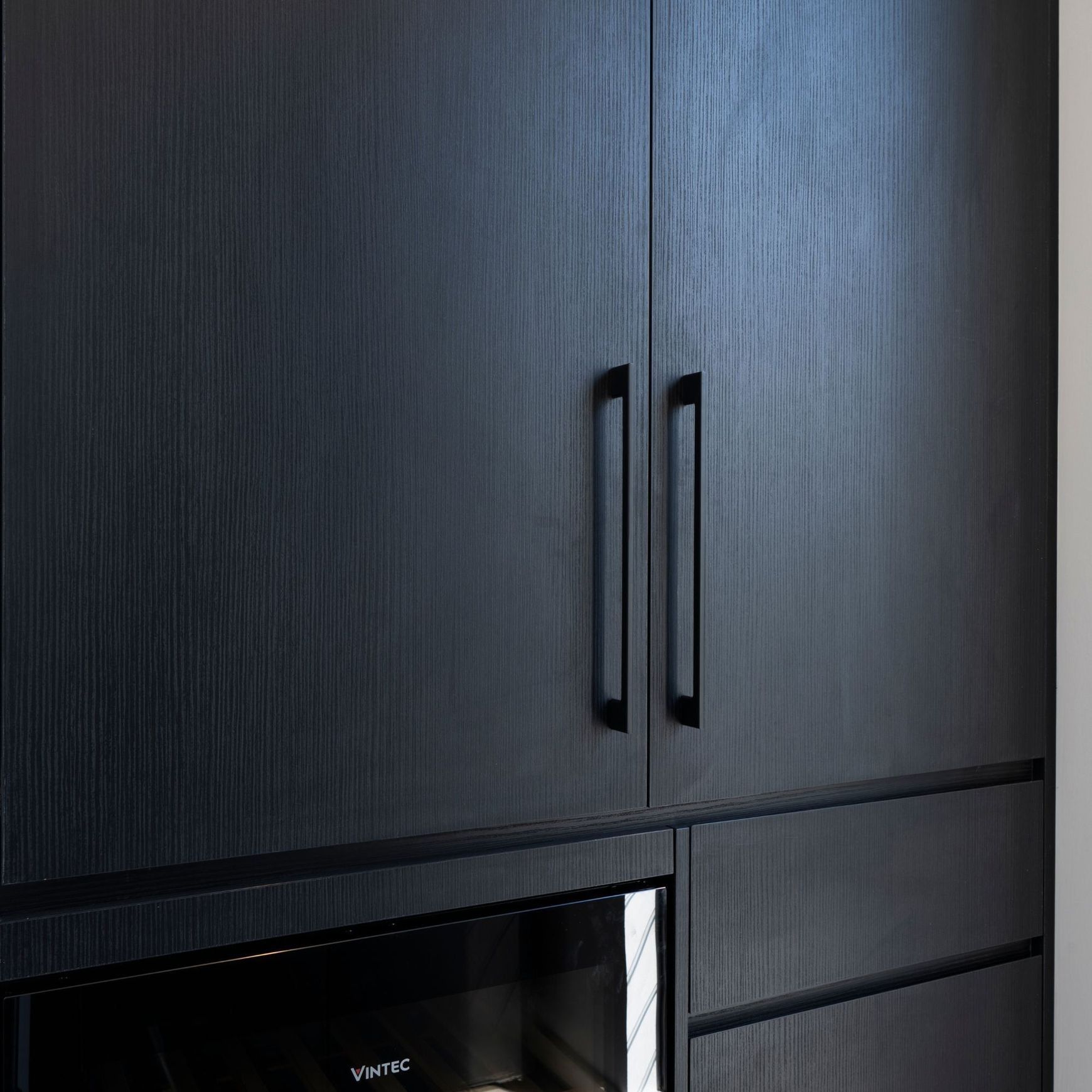 Cove D-Pull Handle