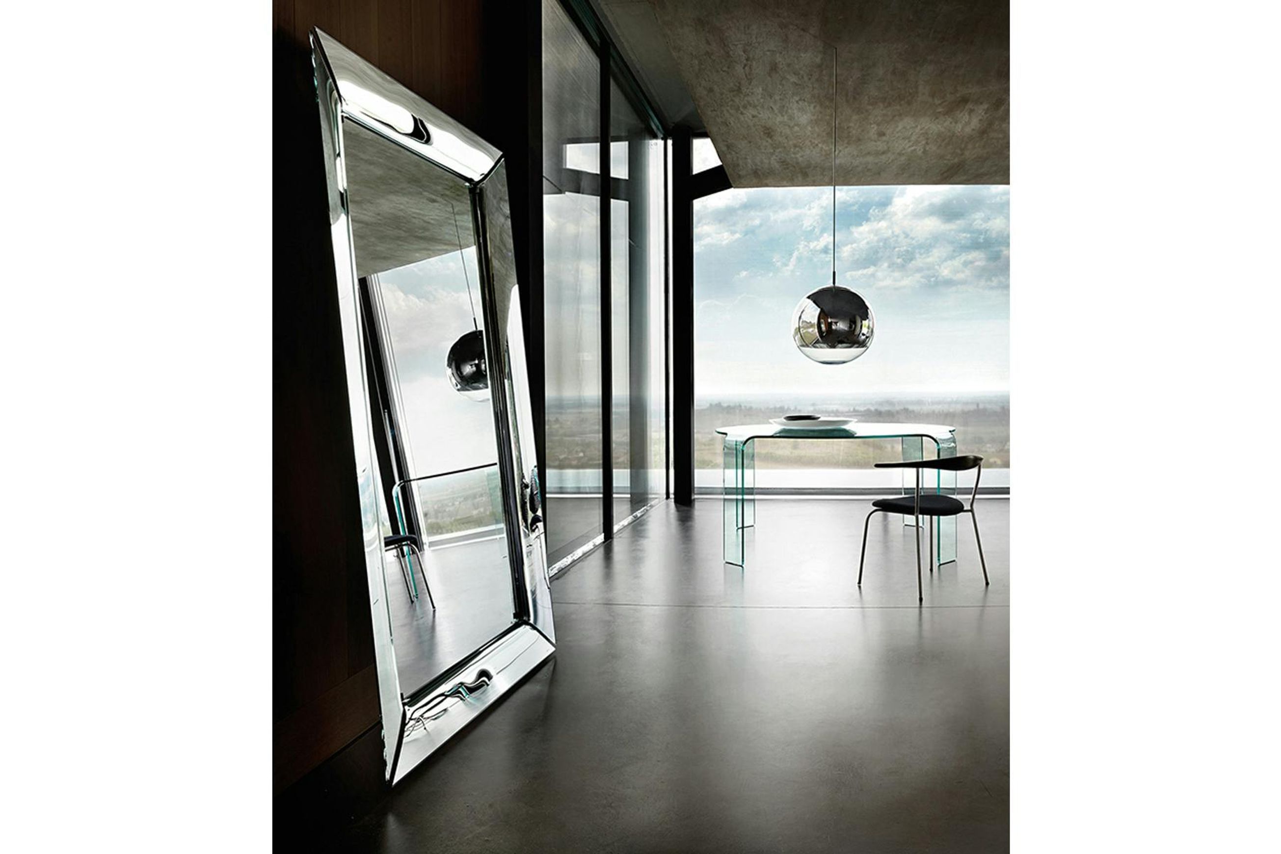 Caadre Mirror