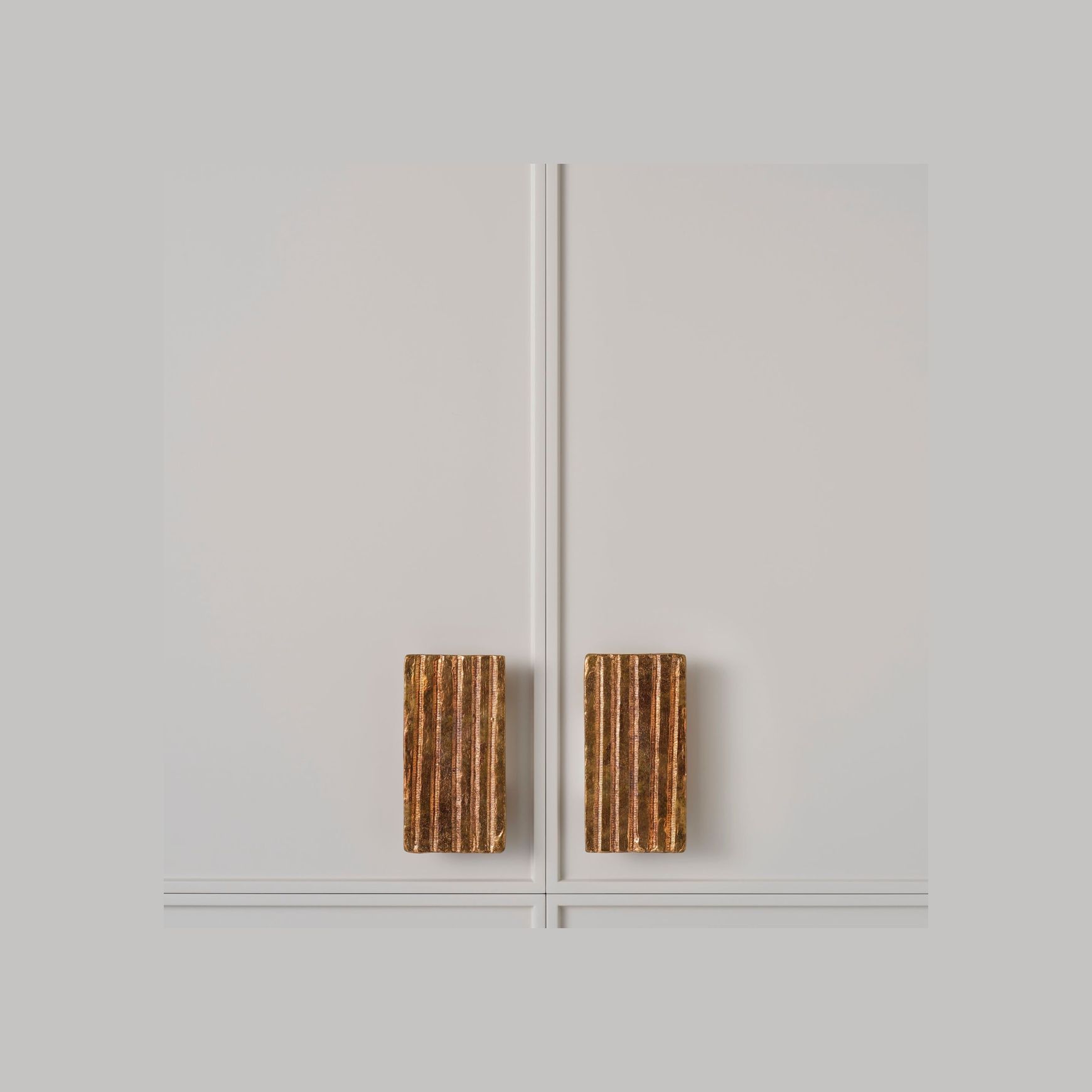 Cast 96mm Large Ridged Rectangle Pull