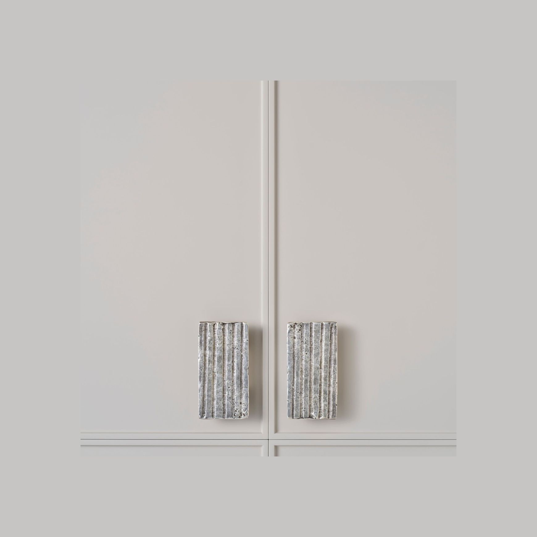 Cast 96mm Large Ridged Rectangle Pull